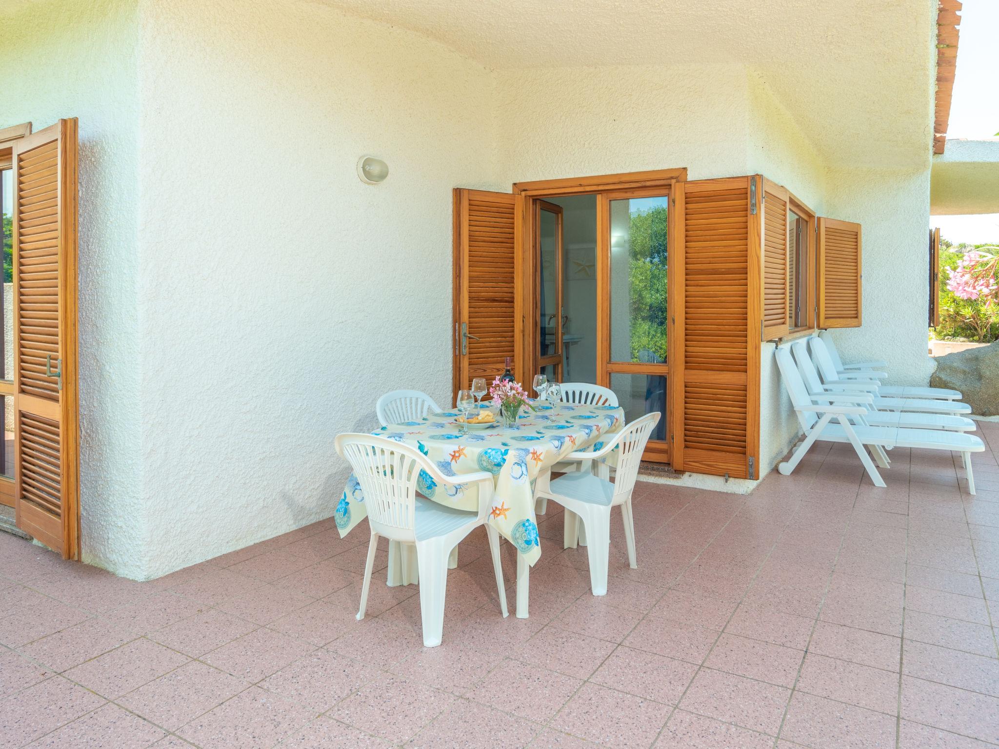 Foto 16 - Casa de 2 habitaciones en Aglientu con terraza y vistas al mar