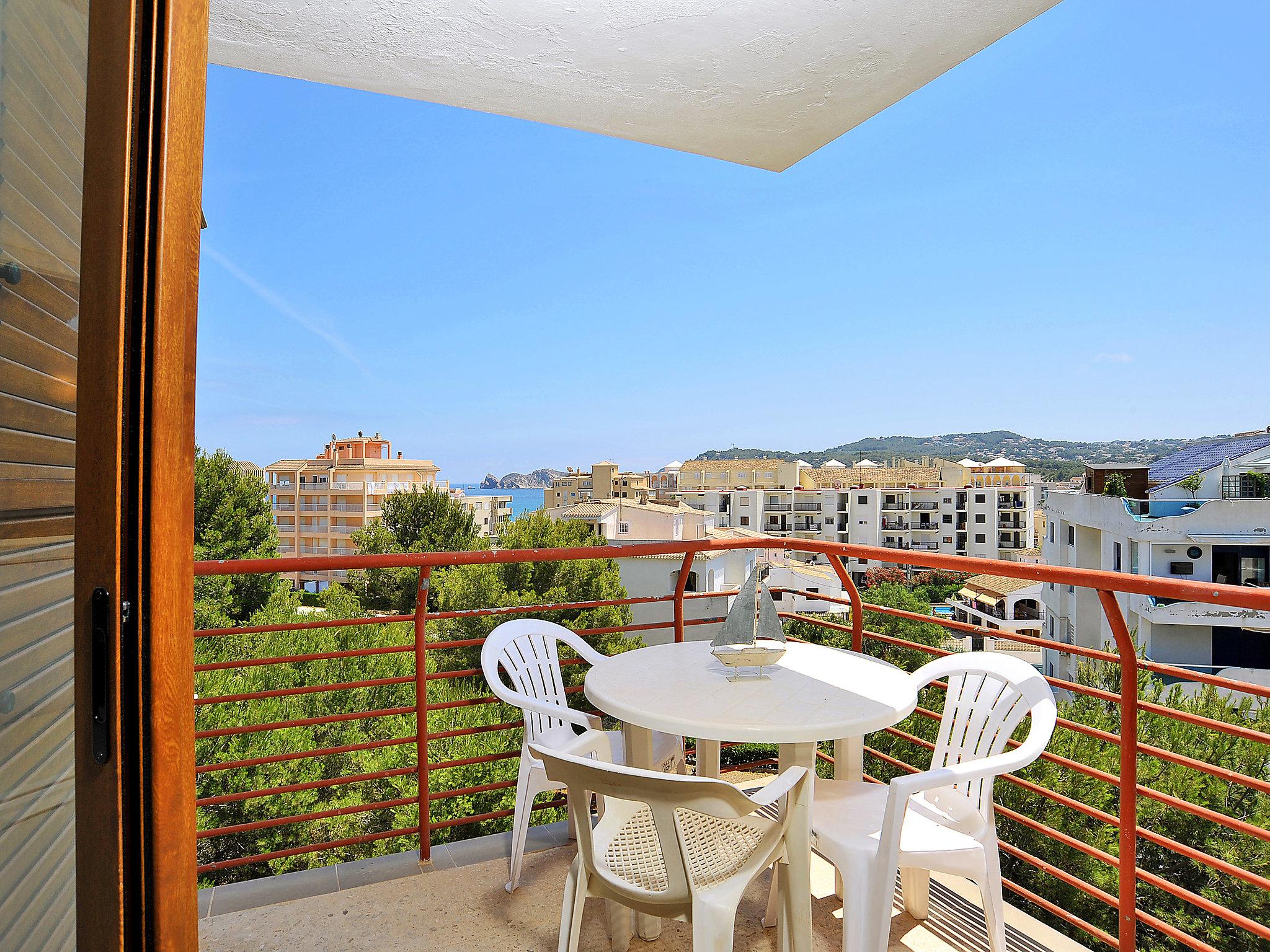 Photo 2 - 1 bedroom Apartment in Jávea with swimming pool and garden