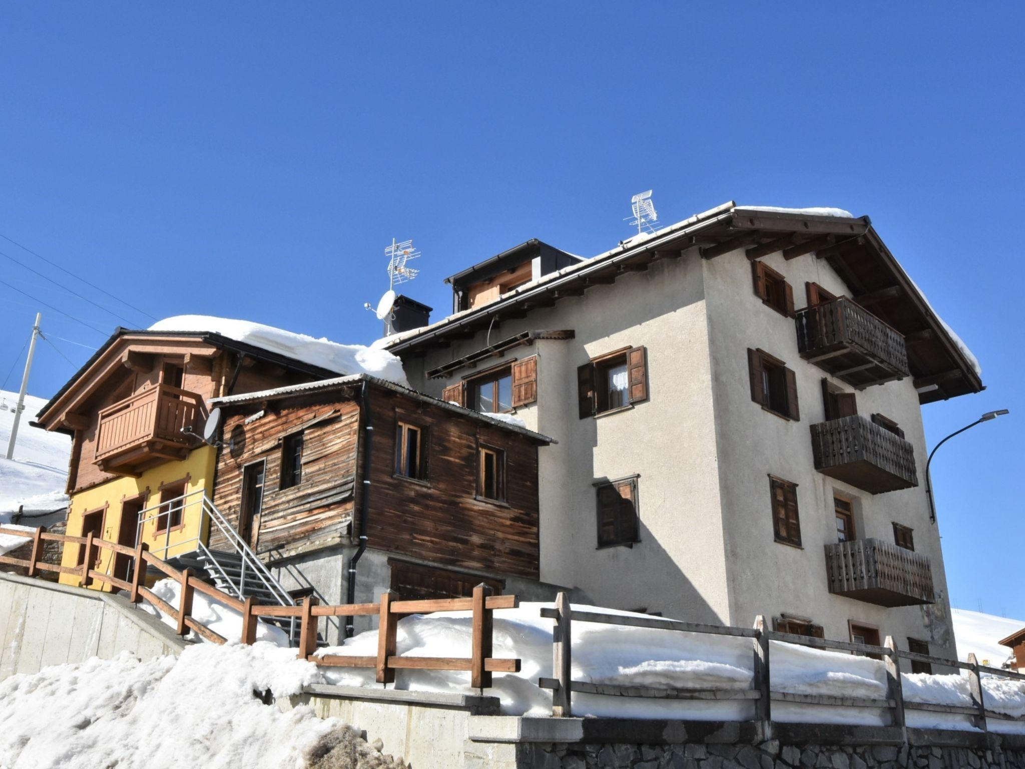 Photo 24 - Appartement de 2 chambres à Livigno avec vues sur la montagne