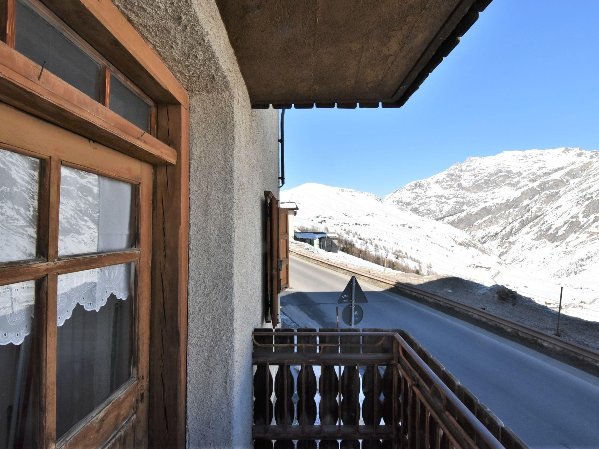 Foto 20 - Apartment mit 2 Schlafzimmern in Livigno mit blick auf die berge