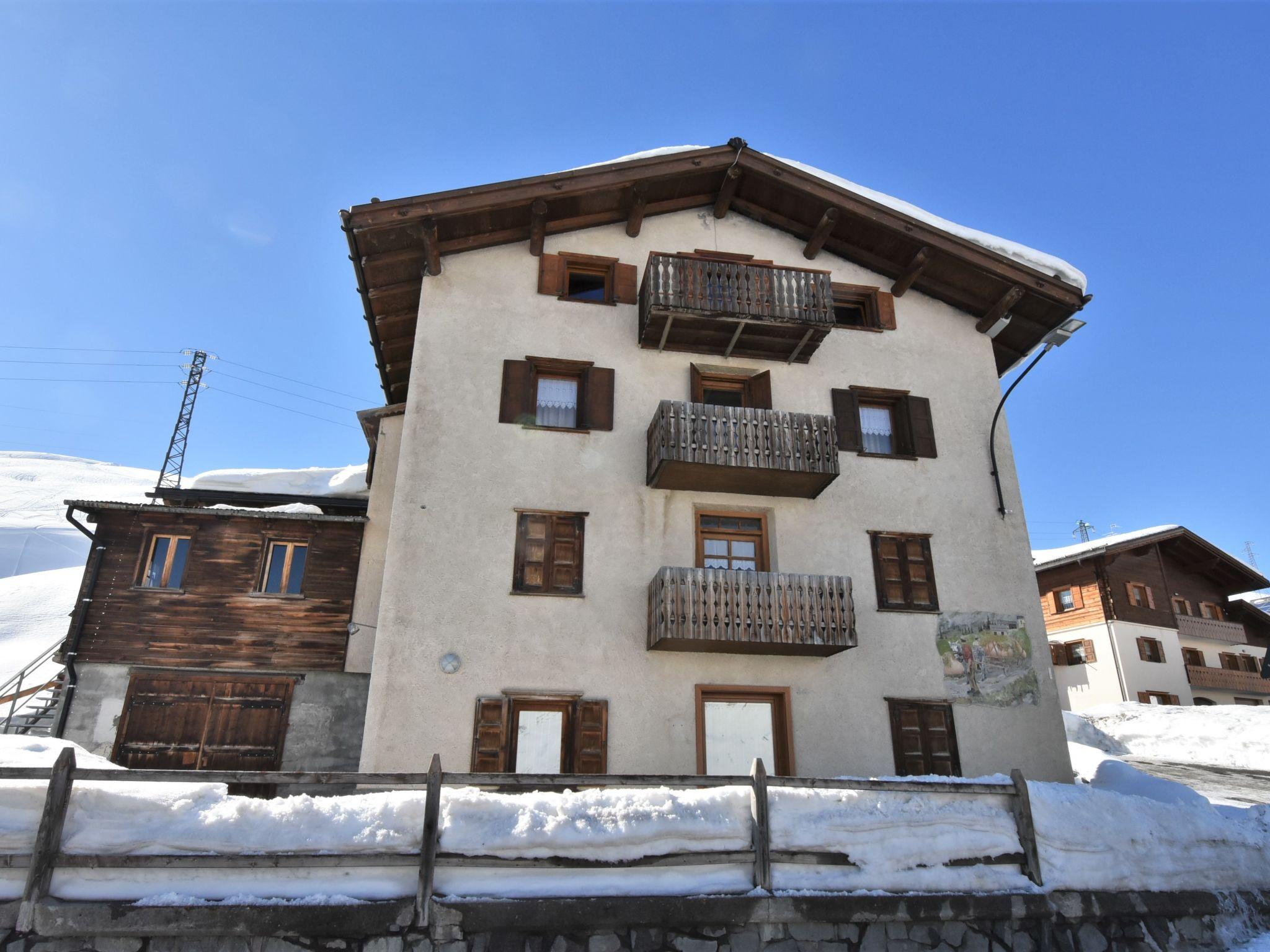 Foto 26 - Apartamento de 2 quartos em Livigno com vista para a montanha