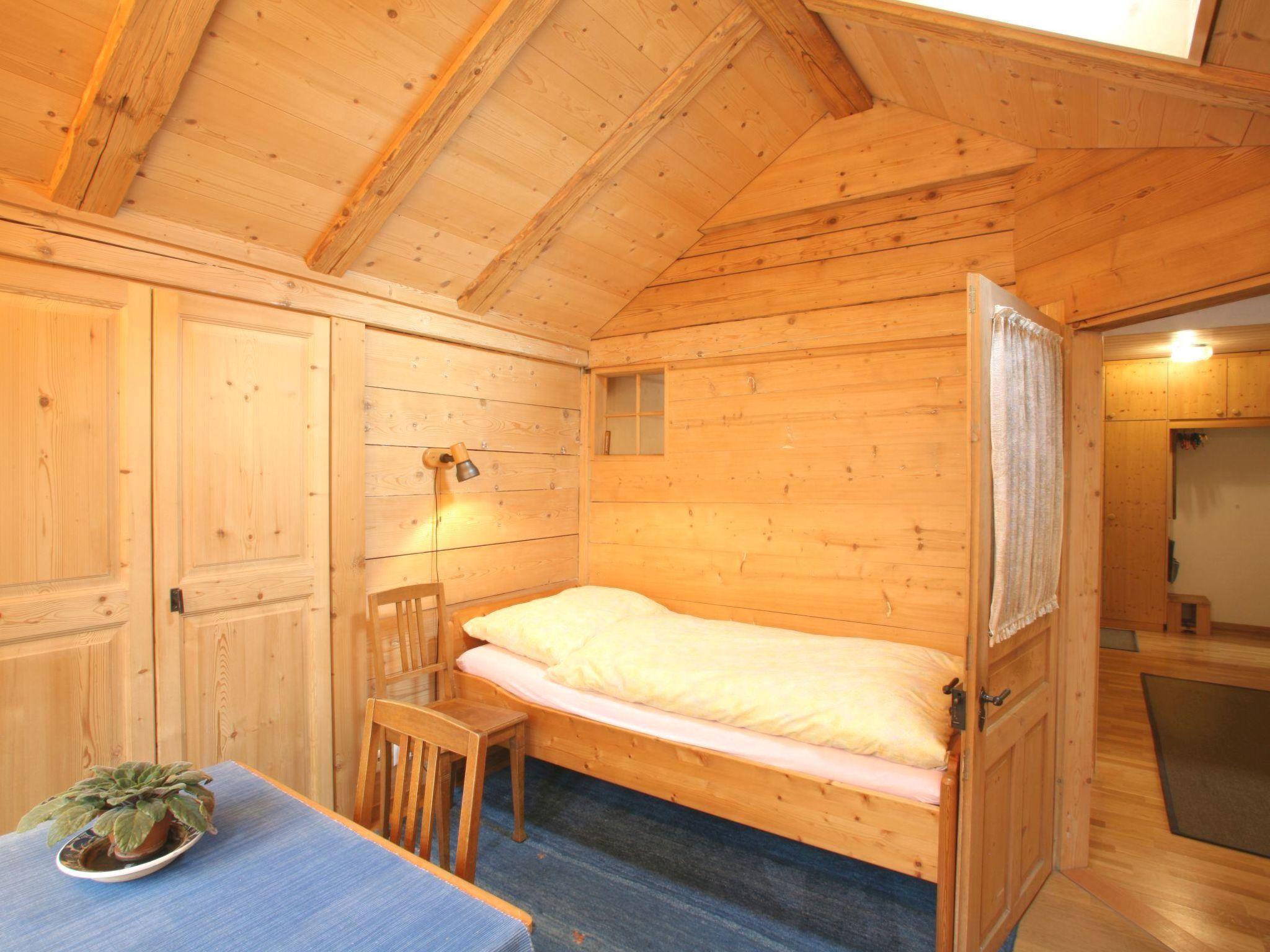 Foto 16 - Appartamento con 3 camere da letto a Zweisimmen