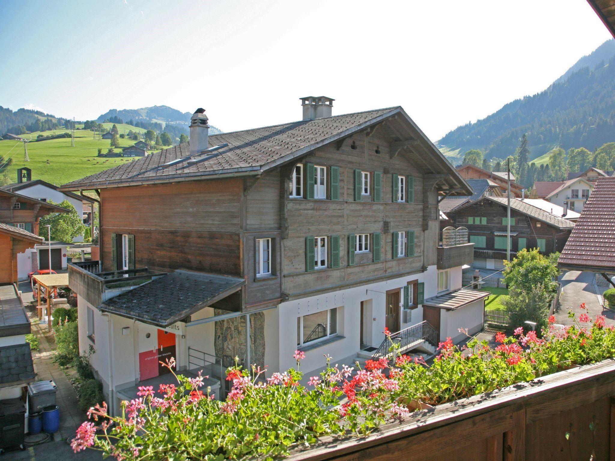 Foto 5 - Apartamento de 3 quartos em Zweisimmen