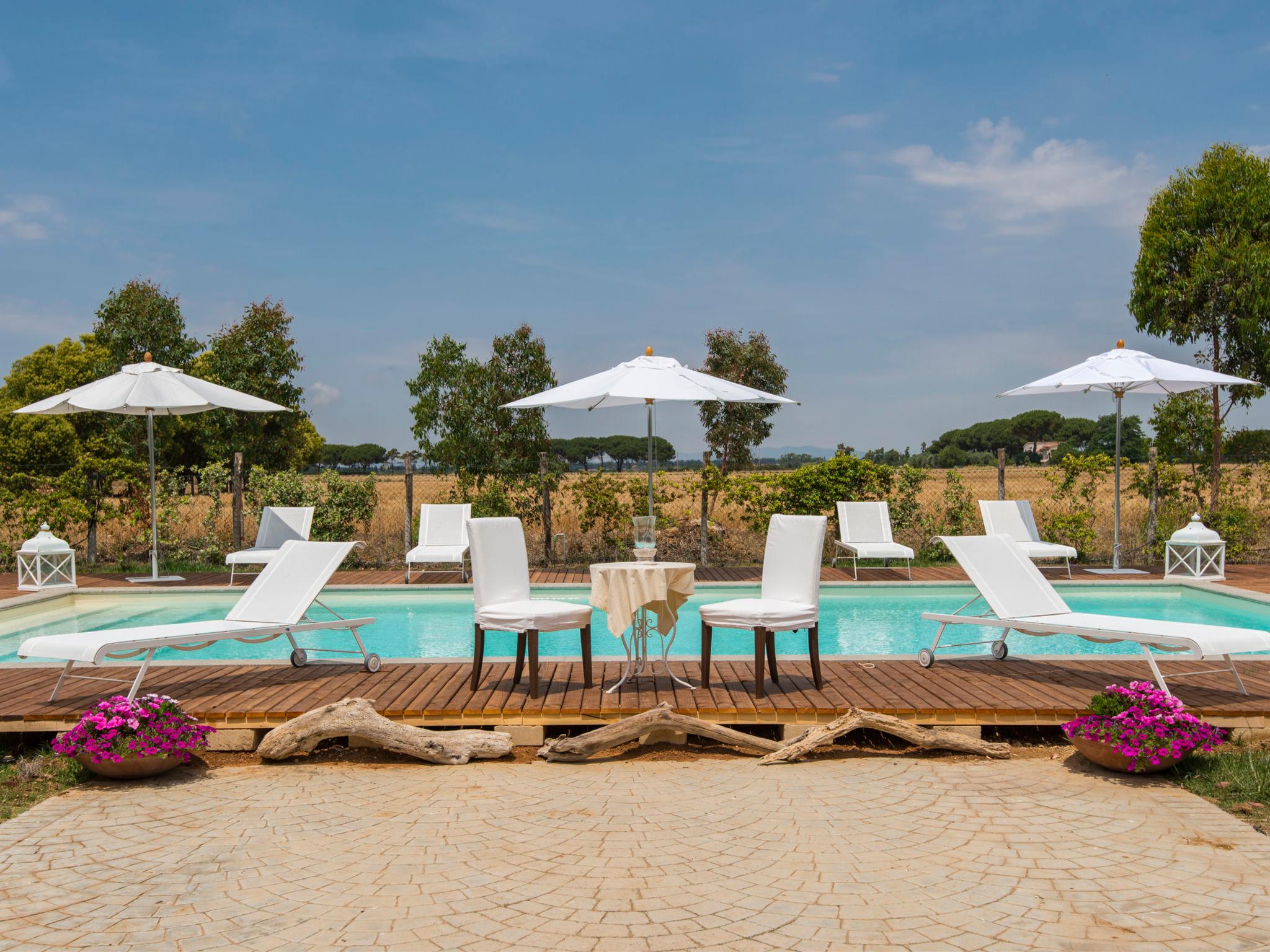 Foto 40 - Casa de 10 quartos em Tarquinia com piscina privada e vistas do mar