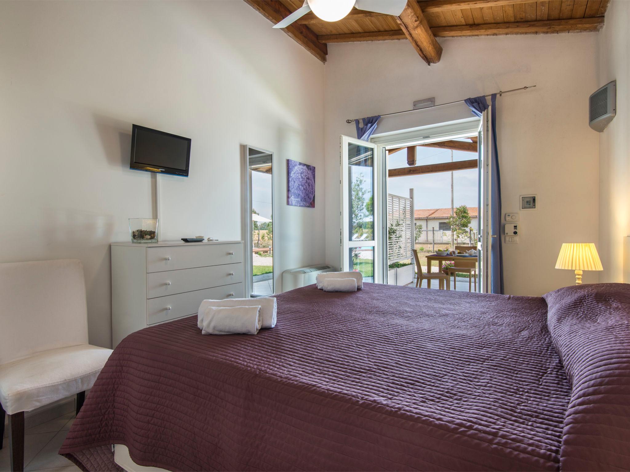 Foto 5 - Casa con 10 camere da letto a Tarquinia con piscina privata e vista mare