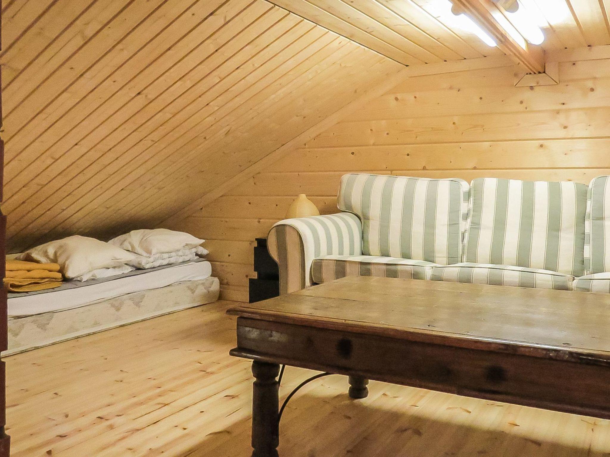 Foto 9 - Casa con 2 camere da letto a Punkalaidun con sauna