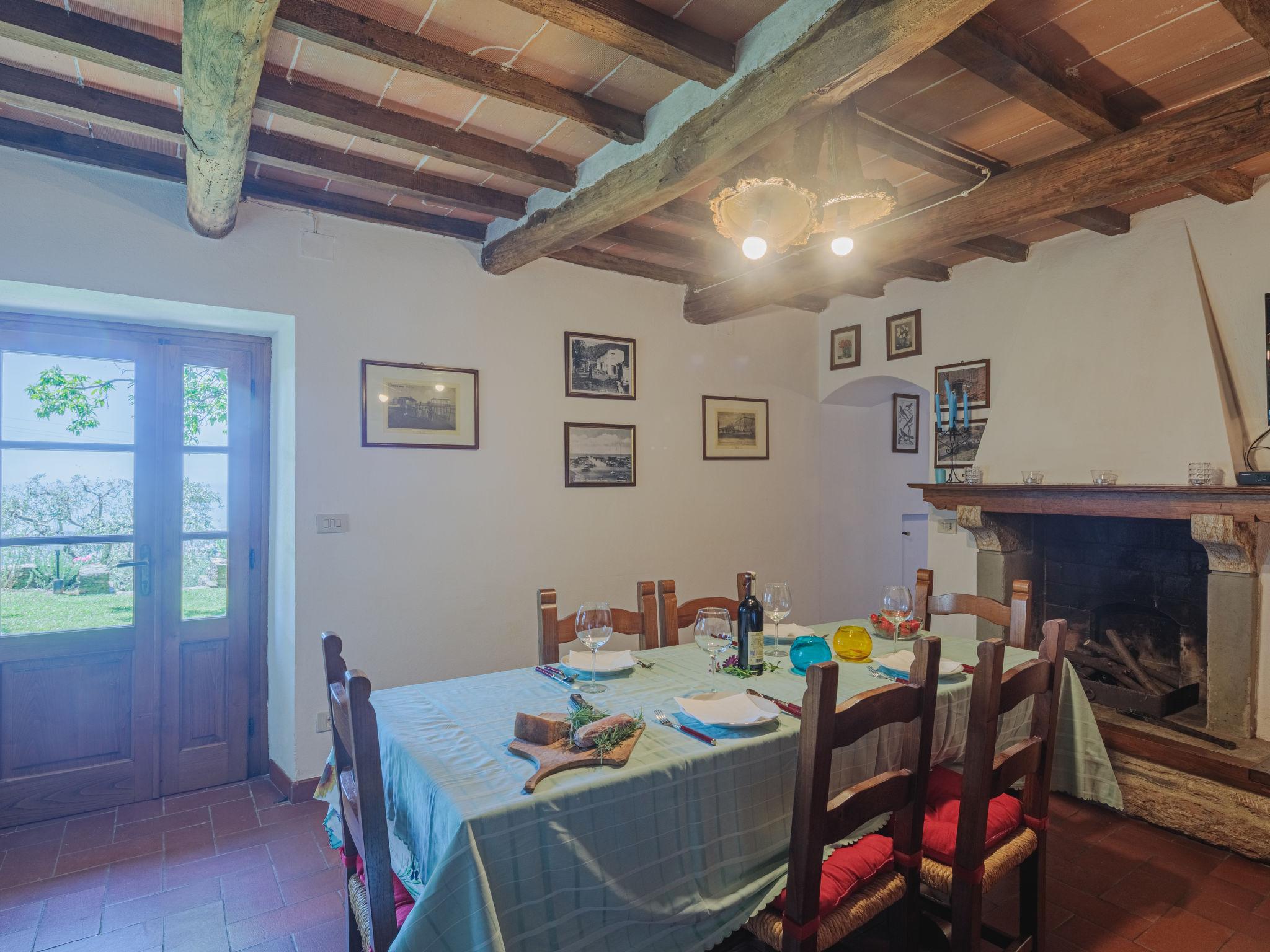 Foto 8 - Haus mit 1 Schlafzimmer in Montignoso mit garten und terrasse