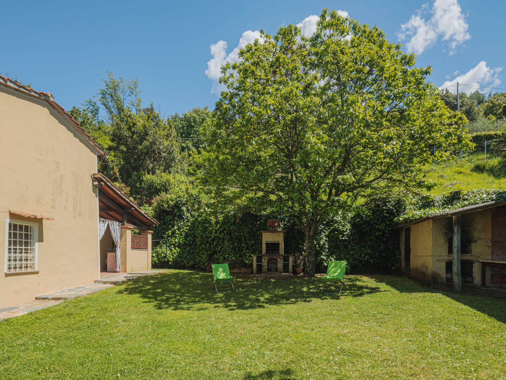 Photo 25 - Maison de 1 chambre à Montignoso avec jardin et terrasse