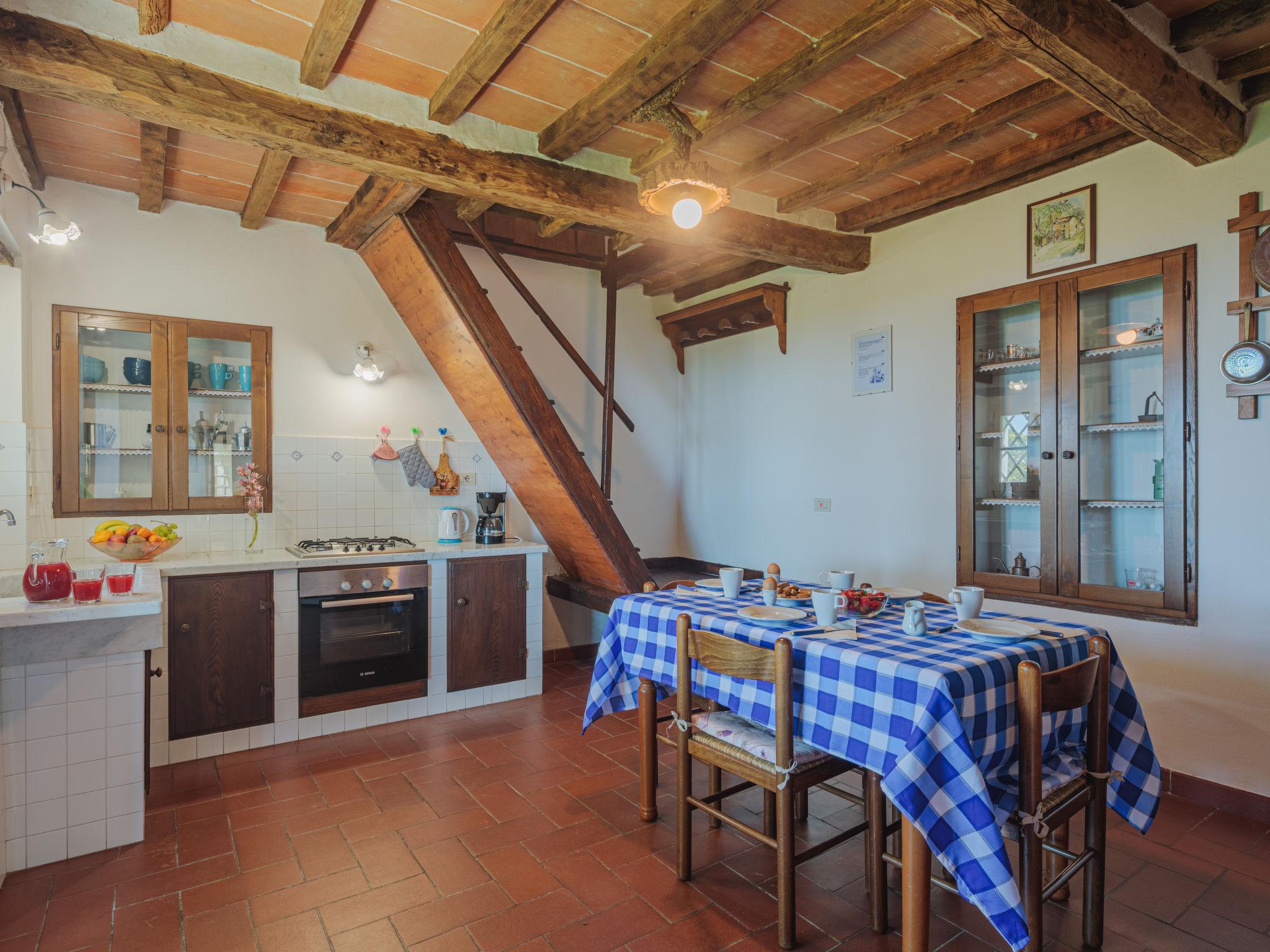 Photo 9 - Maison de 1 chambre à Montignoso avec jardin et terrasse