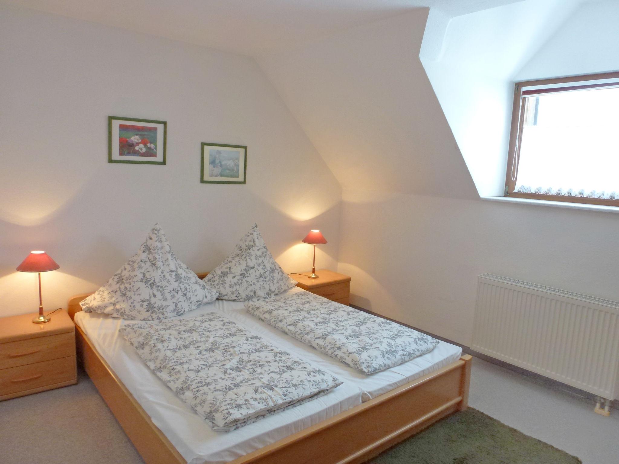 Photo 10 - 1 bedroom Apartment in Schonach im Schwarzwald with mountain view