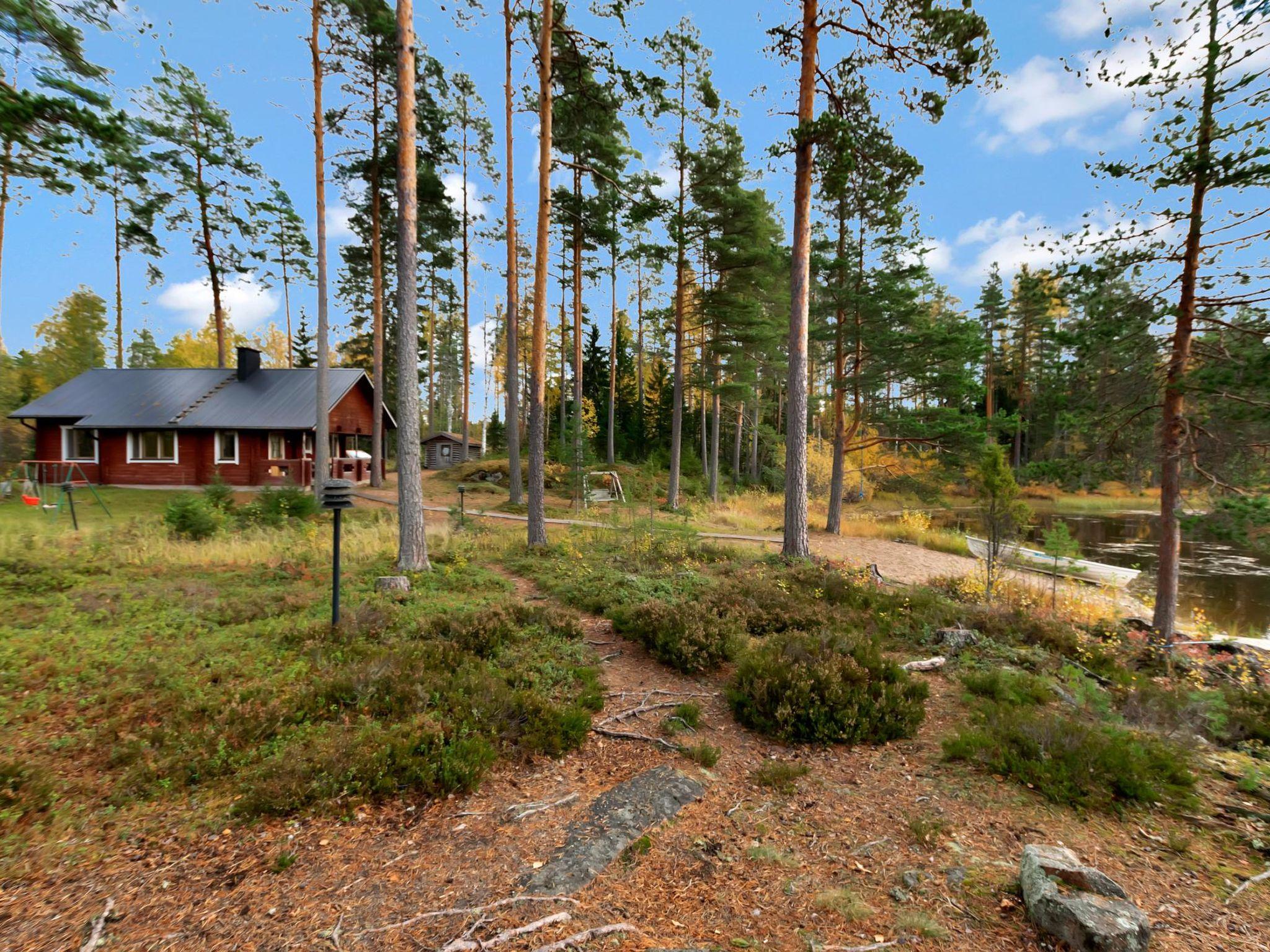 Foto 2 - Casa de 2 habitaciones en Petäjävesi con sauna