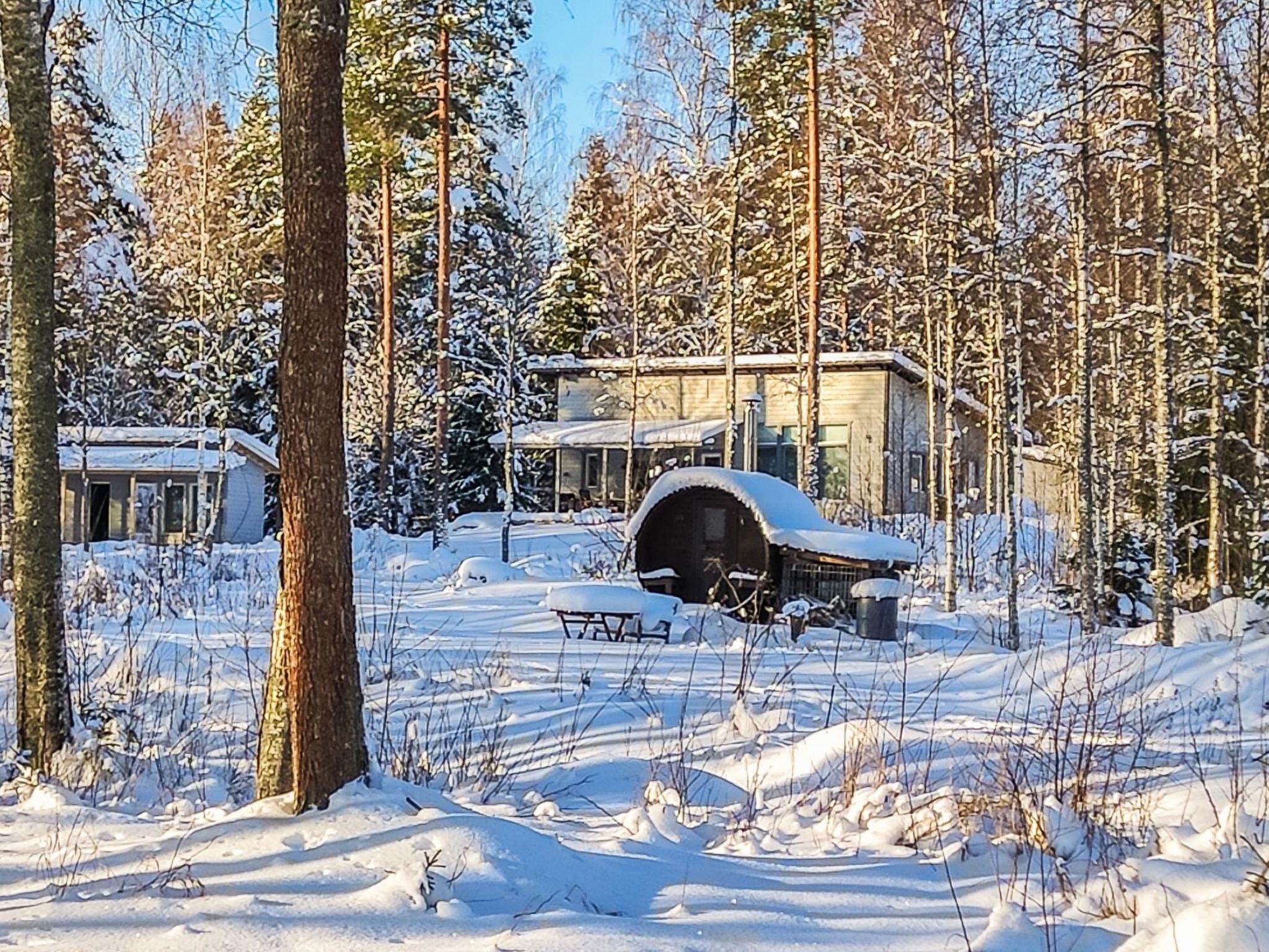 Foto 27 - Haus mit 3 Schlafzimmern in Hämeenlinna mit sauna