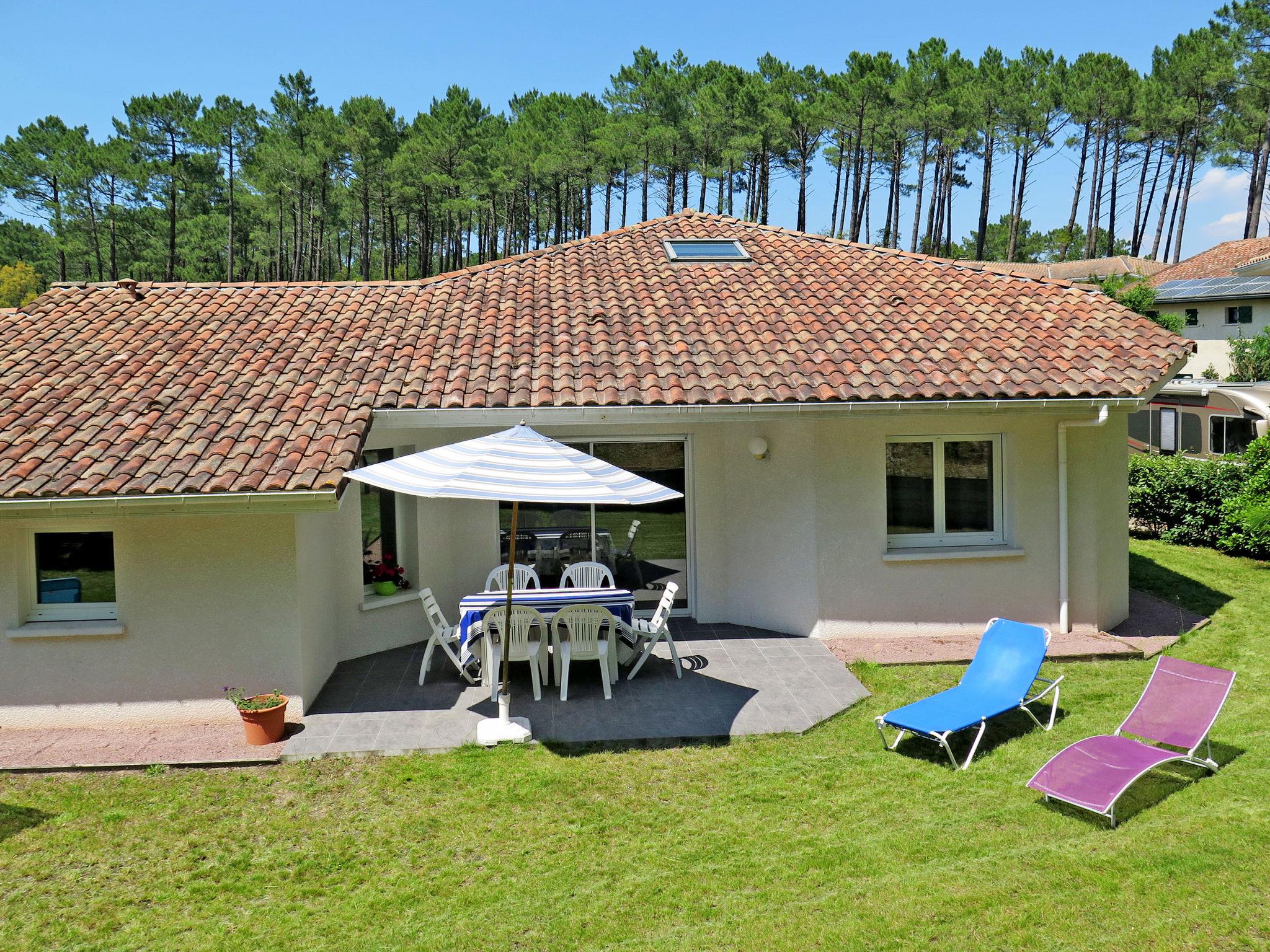 Foto 1 - Casa de 3 quartos em Messanges com jardim e terraço