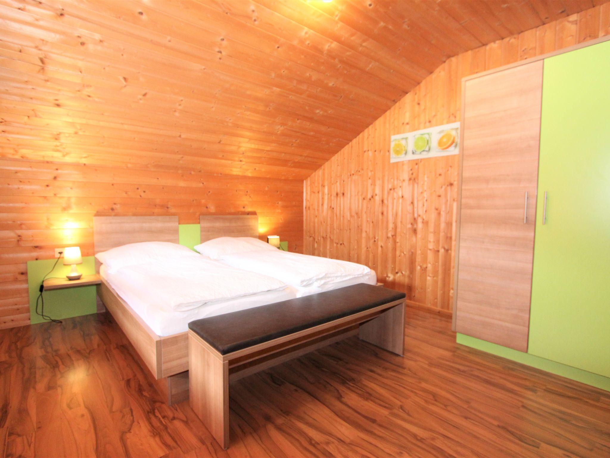 Foto 5 - Apartamento de 3 habitaciones en Ried im Zillertal con jardín