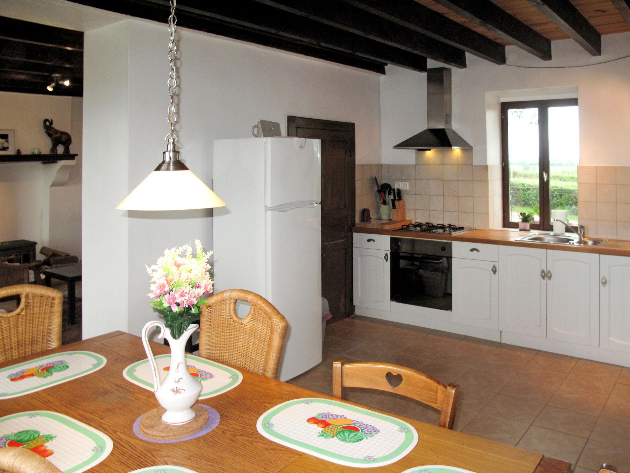 Photo 4 - 3 bedroom House in Ternant with private pool and garden