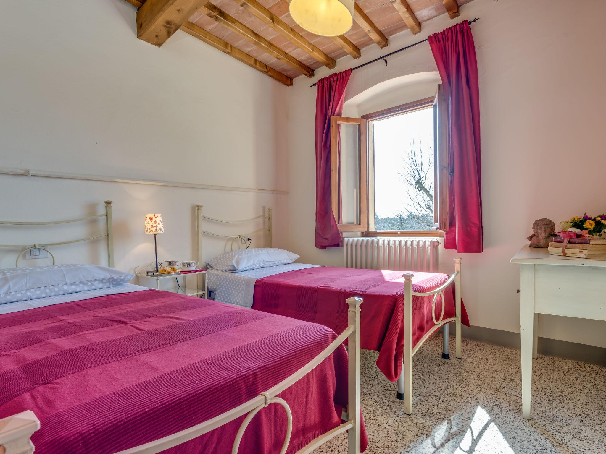 Foto 29 - Haus mit 9 Schlafzimmern in Lamporecchio mit privater pool und garten