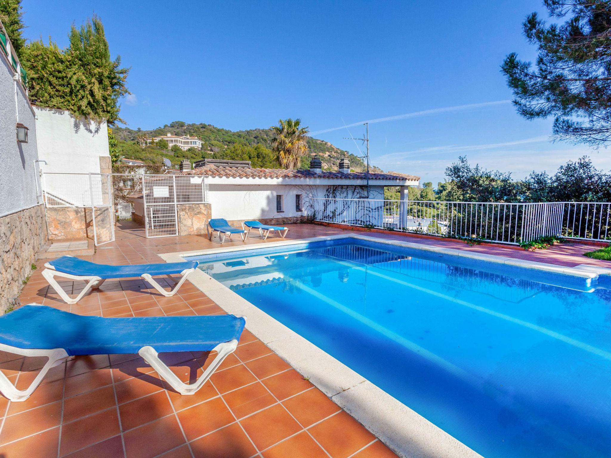 Foto 3 - Casa de 3 habitaciones en Tossa de Mar con piscina y vistas al mar