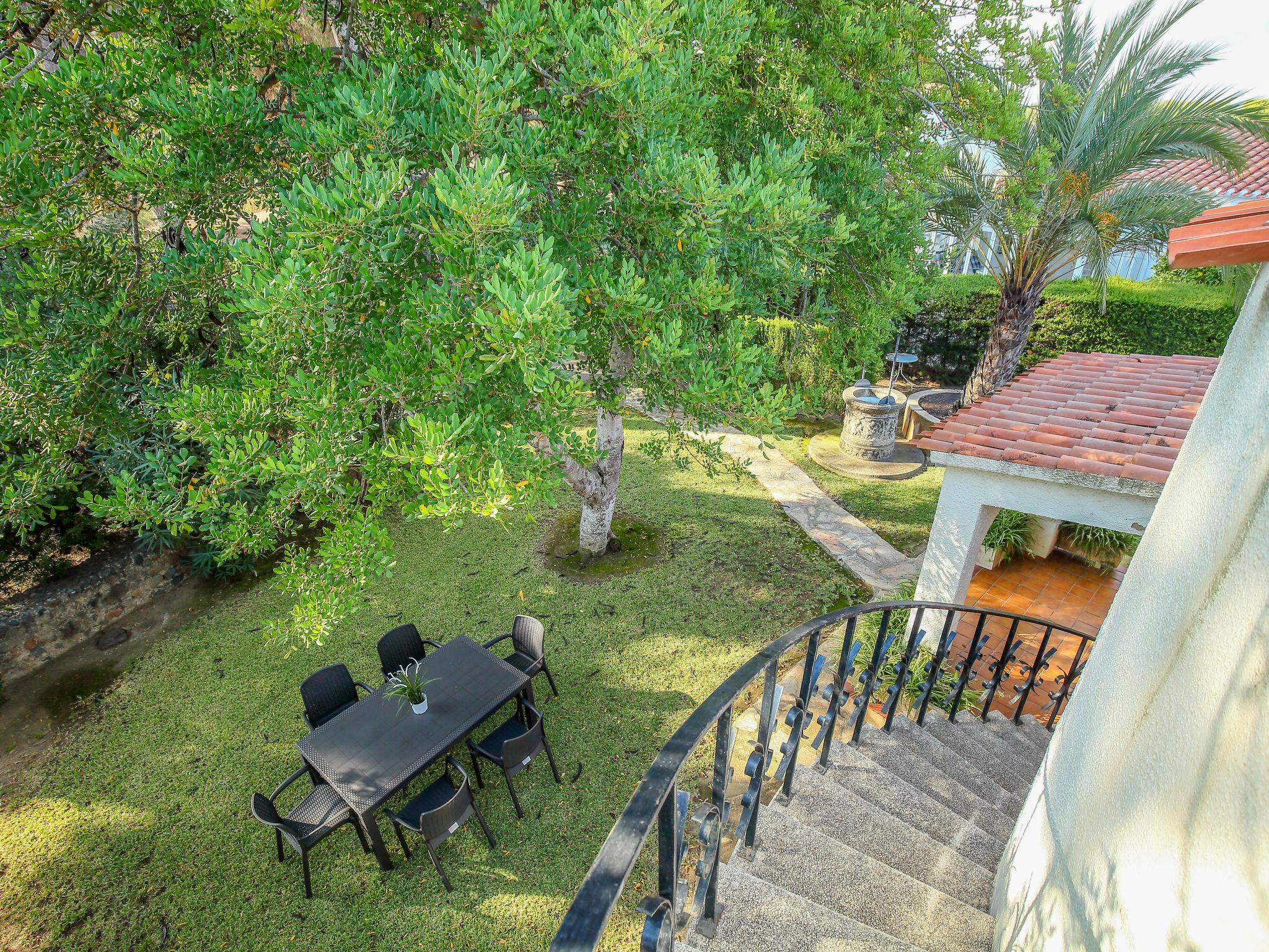 Foto 18 - Haus mit 2 Schlafzimmern in Cambrils mit garten und blick aufs meer