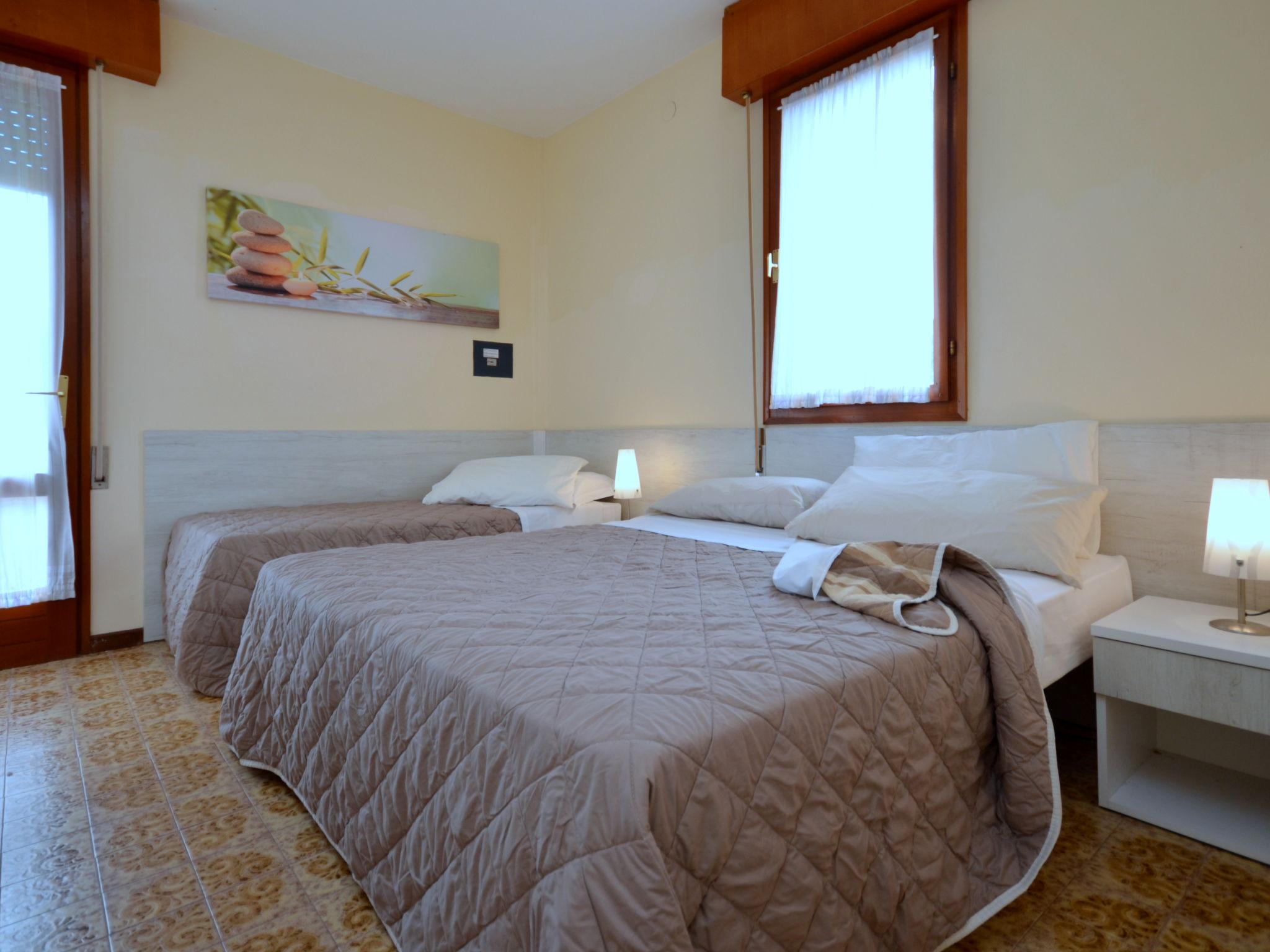 Photo 11 - 2 bedroom Apartment in San Michele al Tagliamento with sea view