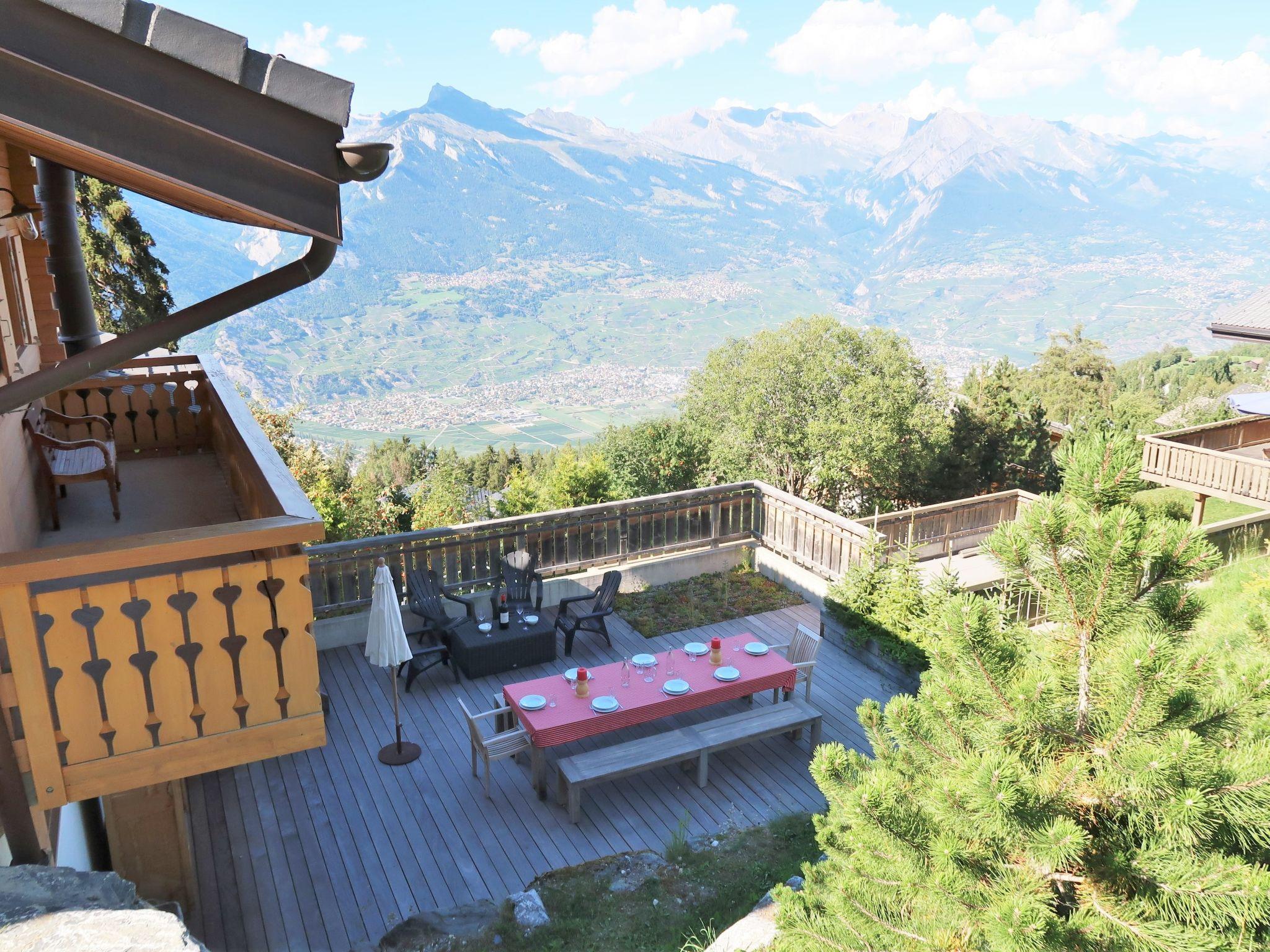 Foto 3 - Casa con 4 camere da letto a Nendaz con giardino e vista sulle montagne