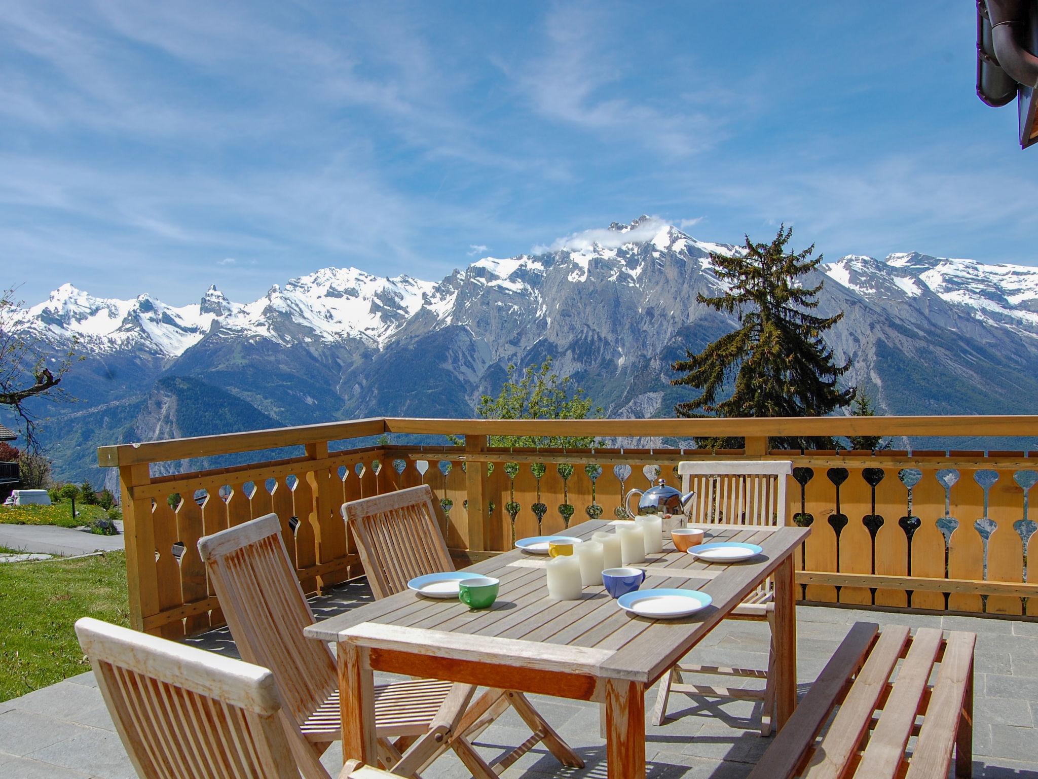 Foto 2 - Casa con 4 camere da letto a Nendaz con giardino e terrazza