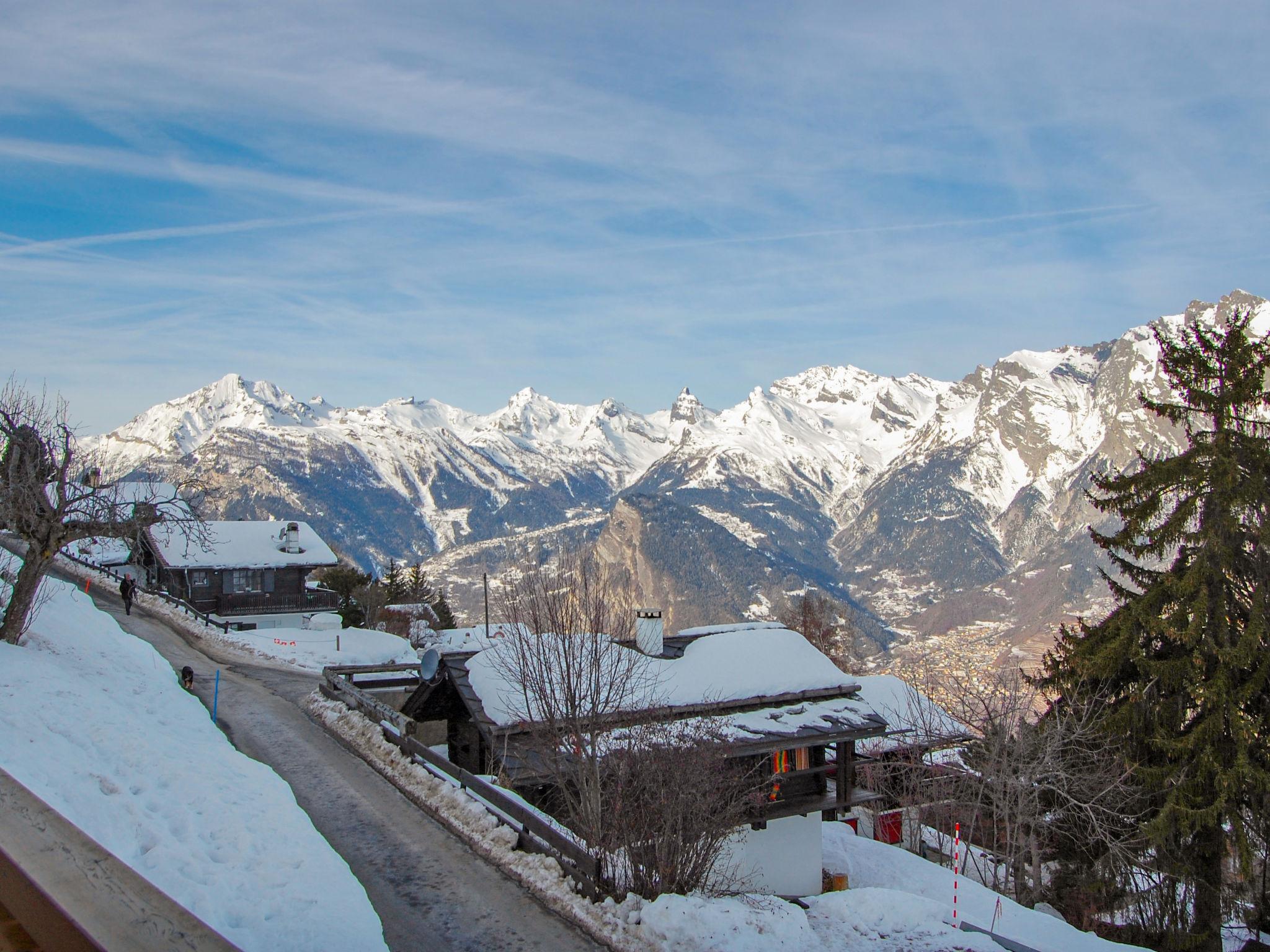 Photo 34 - 4 bedroom House in Nendaz with garden and terrace