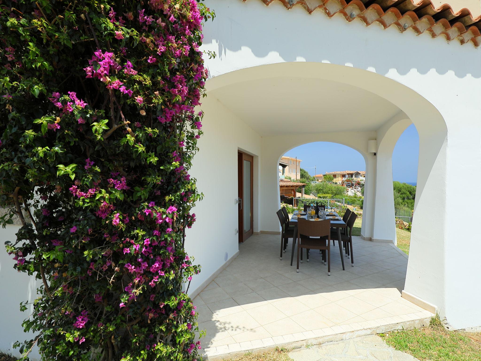 Foto 4 - Apartamento de 2 quartos em Budoni com piscina e vistas do mar