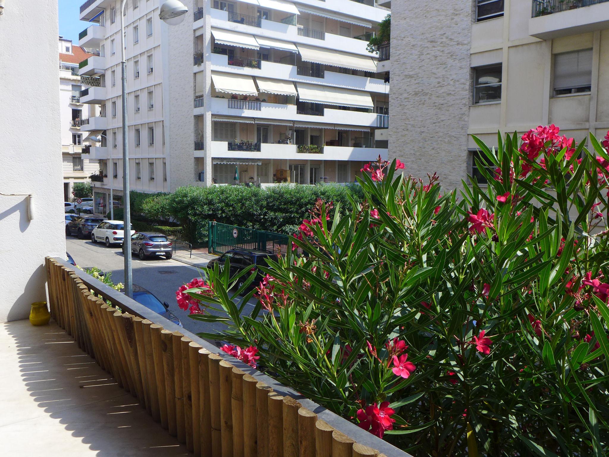 Photo 17 - Appartement de 2 chambres à Nice avec terrasse et vues à la mer