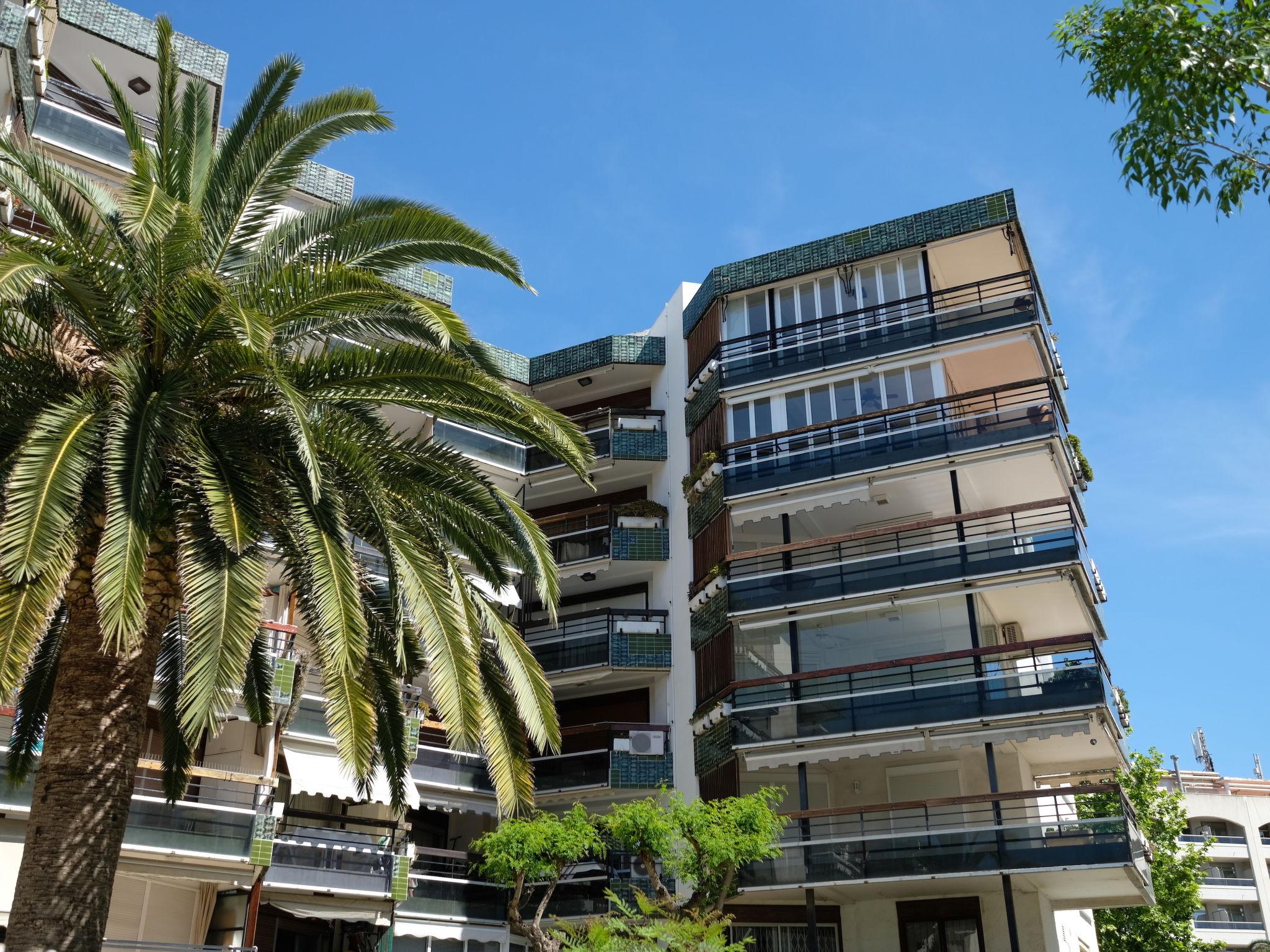 Photo 16 - Appartement de 1 chambre à Salou avec terrasse et vues à la mer