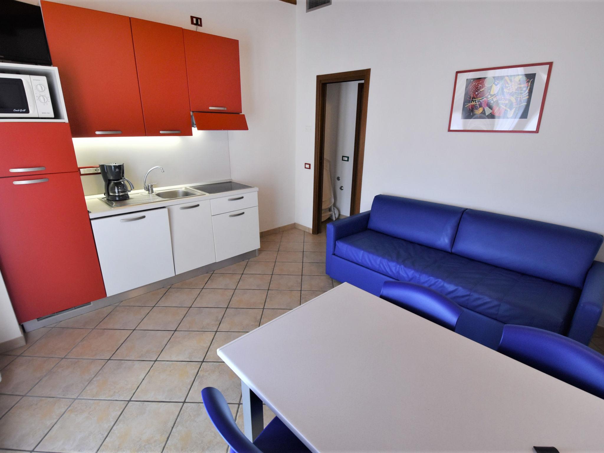 Foto 2 - Apartamento de 1 quarto em Comacchio com piscina e vistas do mar