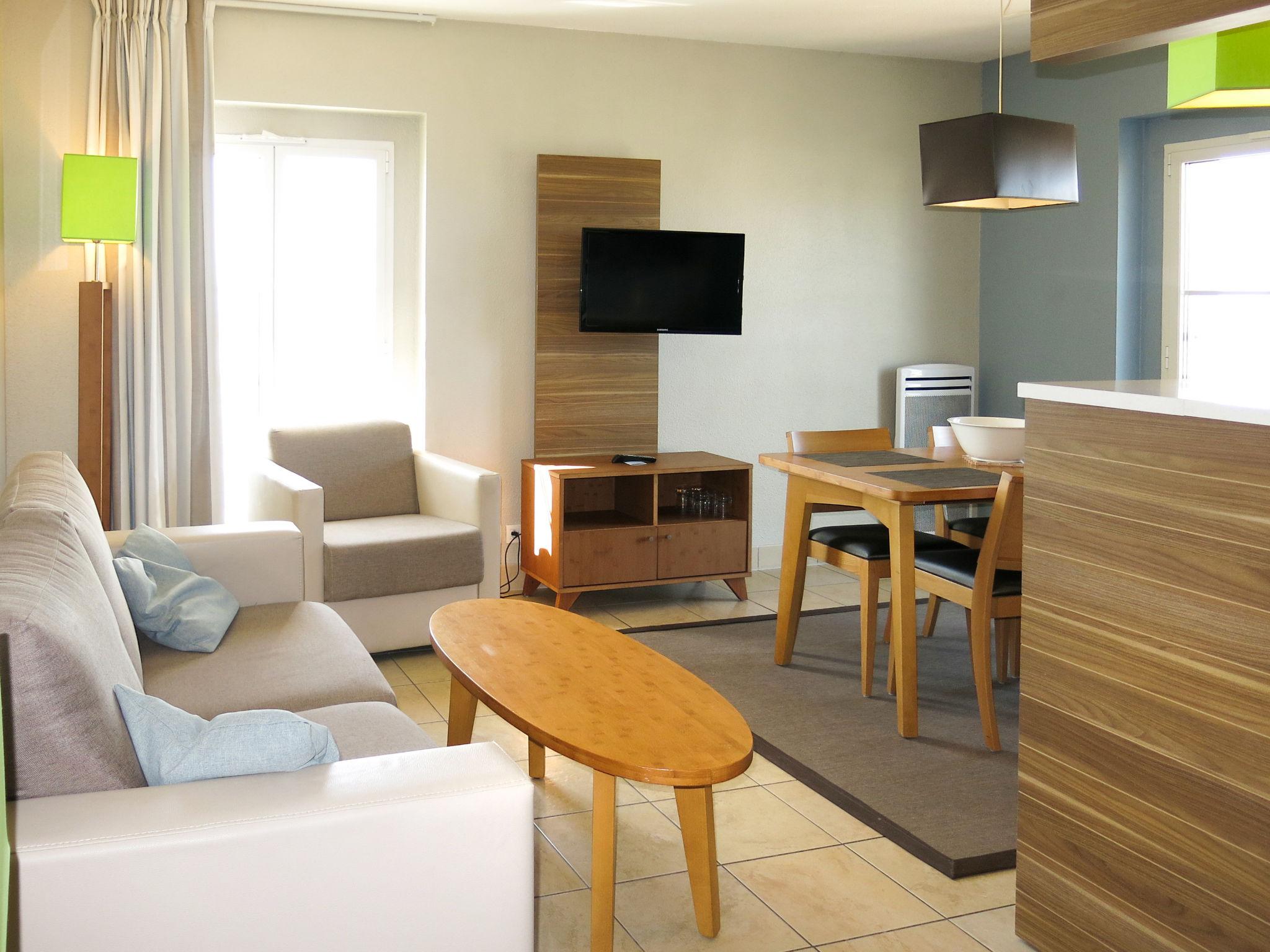 Foto 5 - Apartamento de 1 quarto em Saint-Malo com piscina e jardim