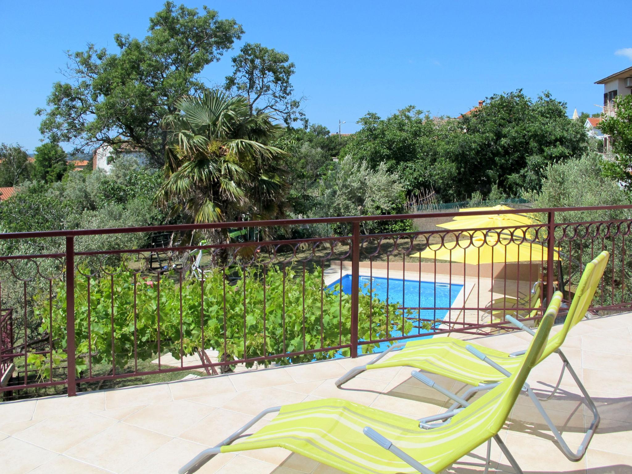 Photo 23 - Maison de 3 chambres à Ližnjan avec piscine privée et vues à la mer