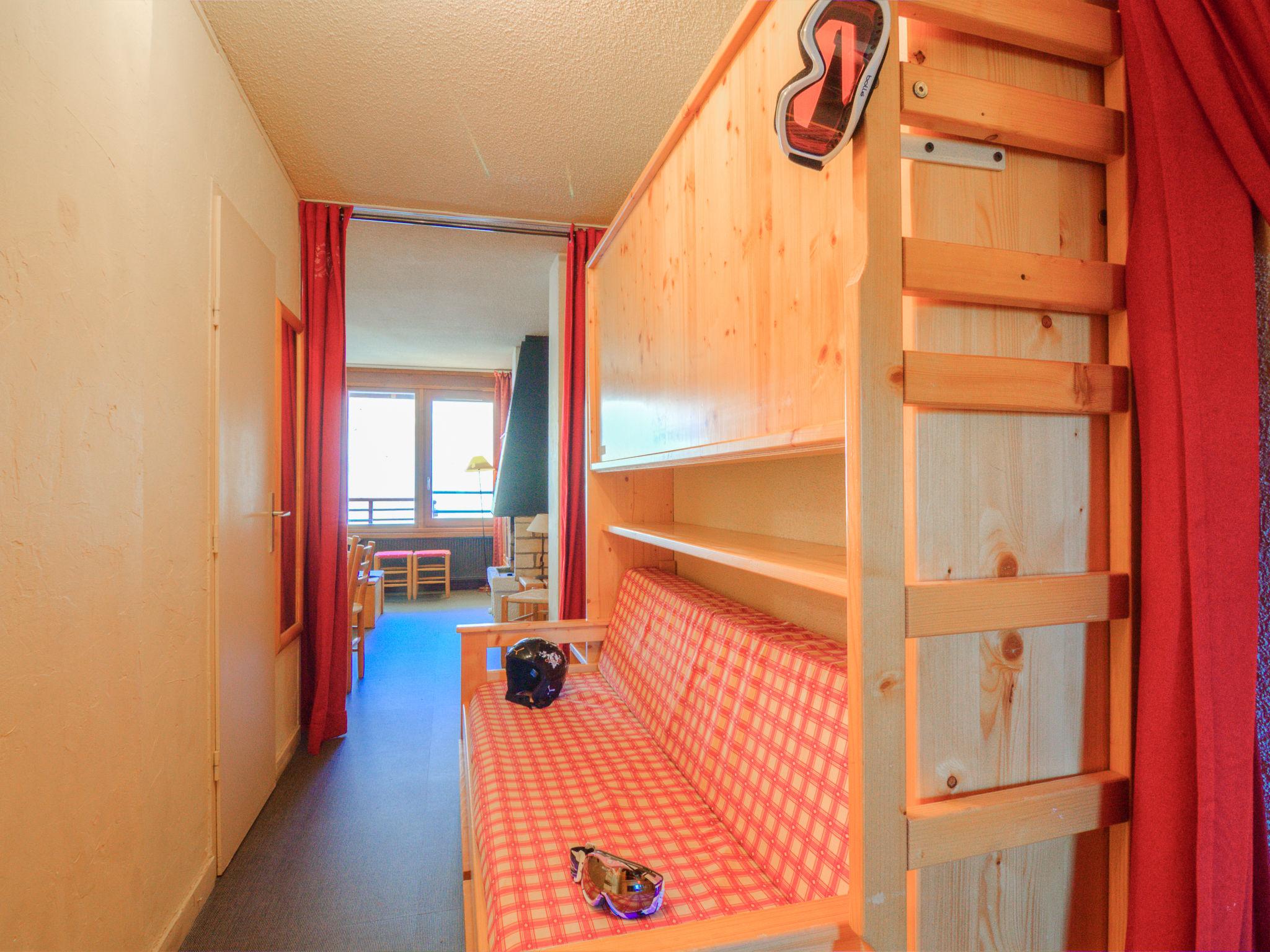 Foto 10 - Appartamento con 1 camera da letto a Tignes con vista sulle montagne