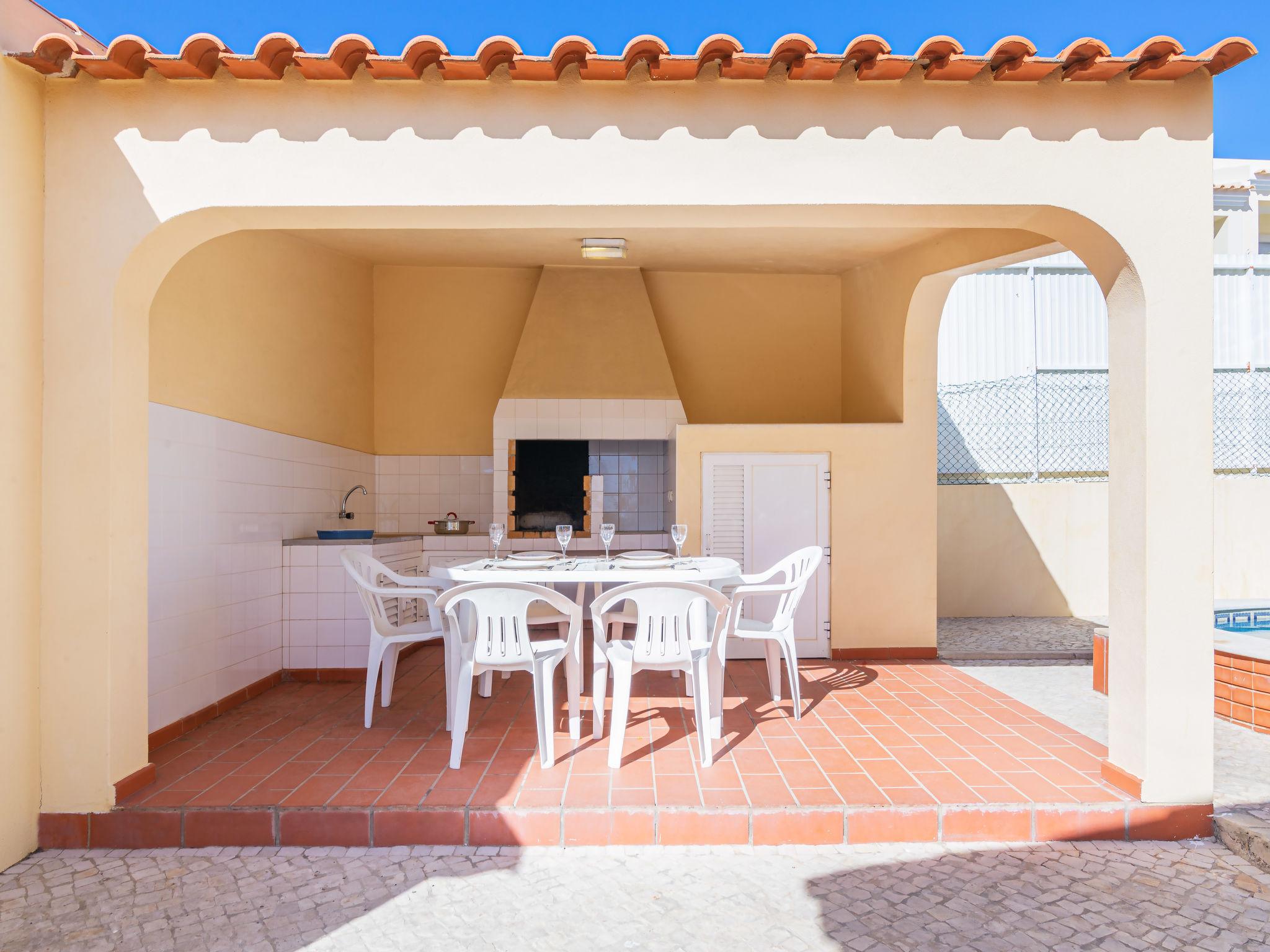 Photo 8 - 4 bedroom House in Albufeira with private pool