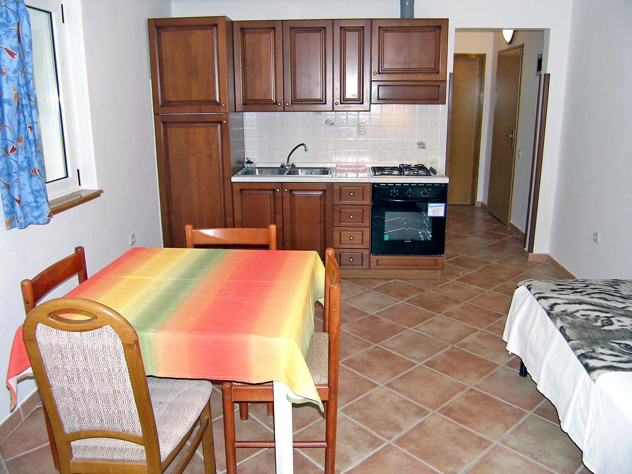 Photo 3 - 1 bedroom Apartment in Medulin with swimming pool and sea view