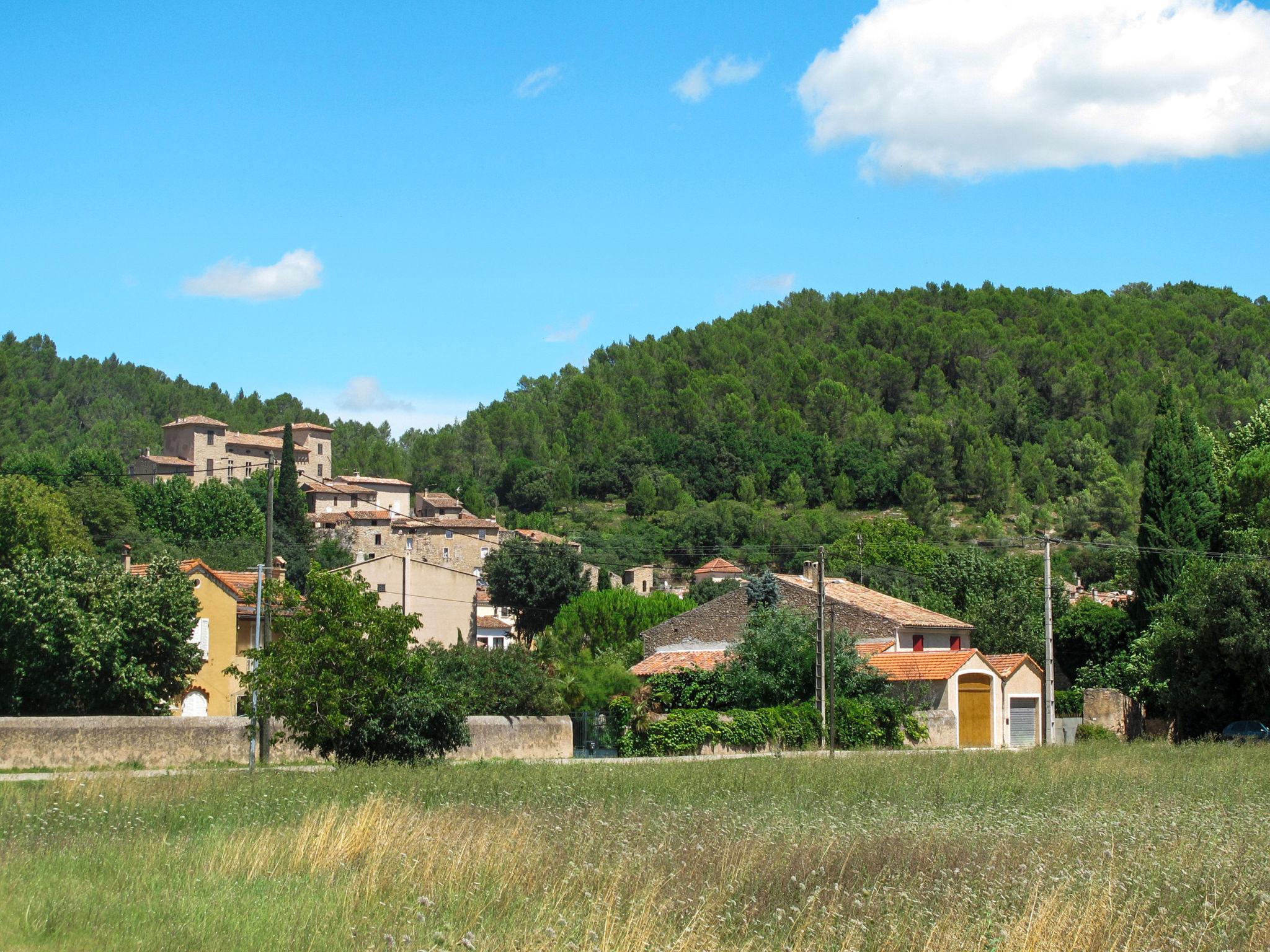 Photo 28 - Maison de 3 chambres à Montfort-sur-Argens avec piscine privée et jardin