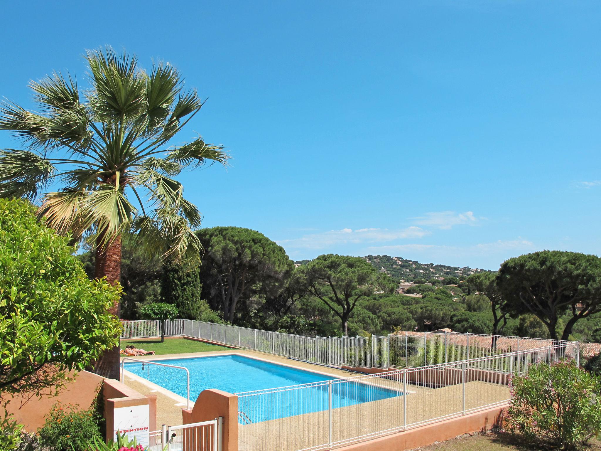Foto 21 - Casa de 1 quarto em Sainte-Maxime com piscina e vistas do mar