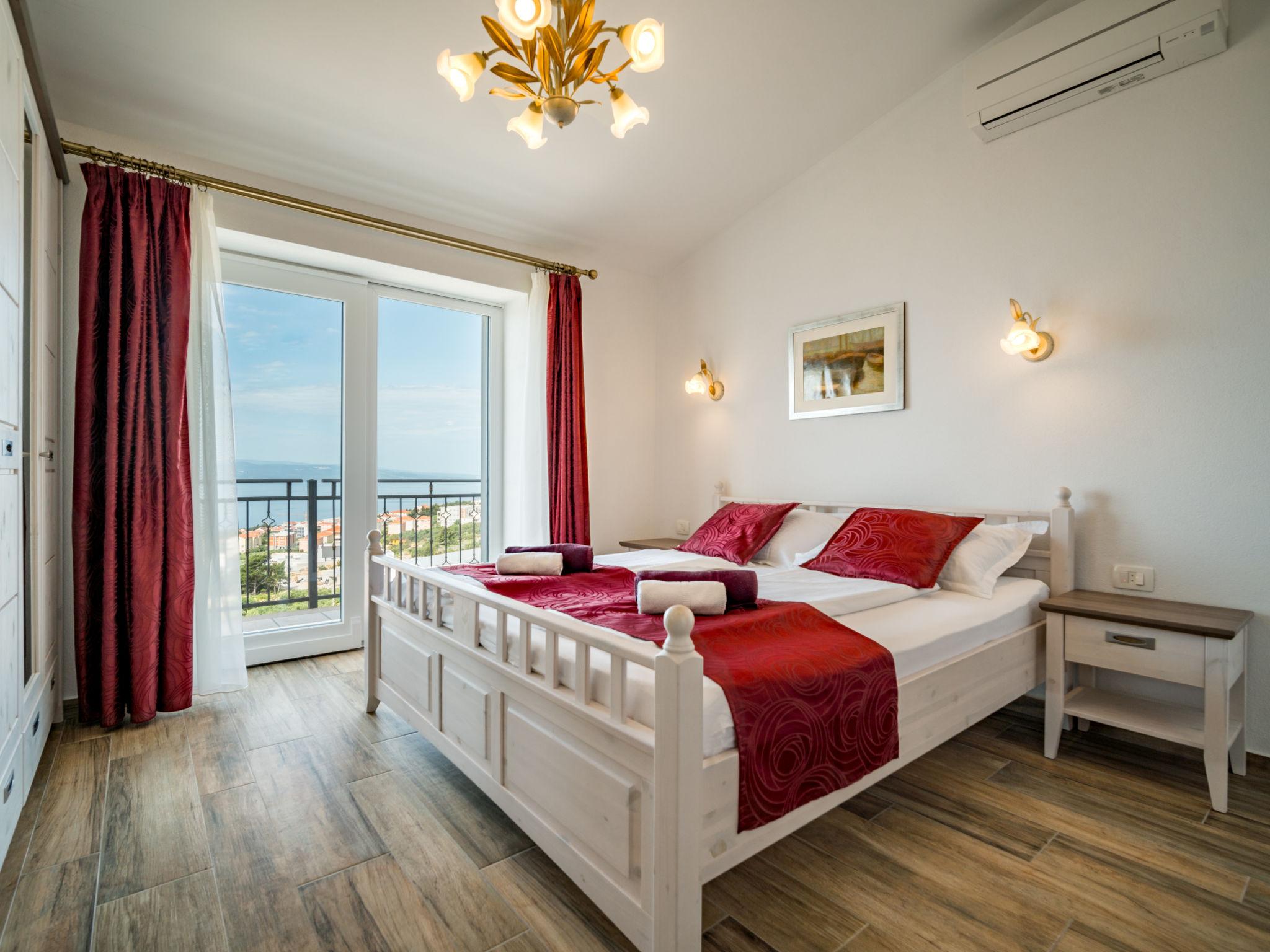 Photo 10 - Maison de 1 chambre à Makarska avec piscine privée et vues à la mer