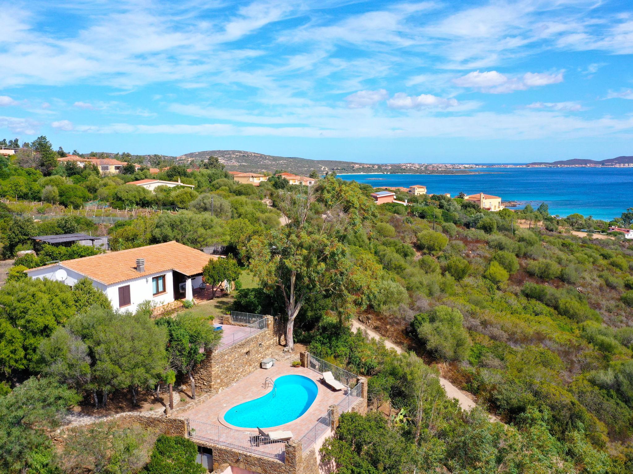 Foto 1 - Casa de 3 habitaciones en Golfo Aranci con piscina privada y vistas al mar