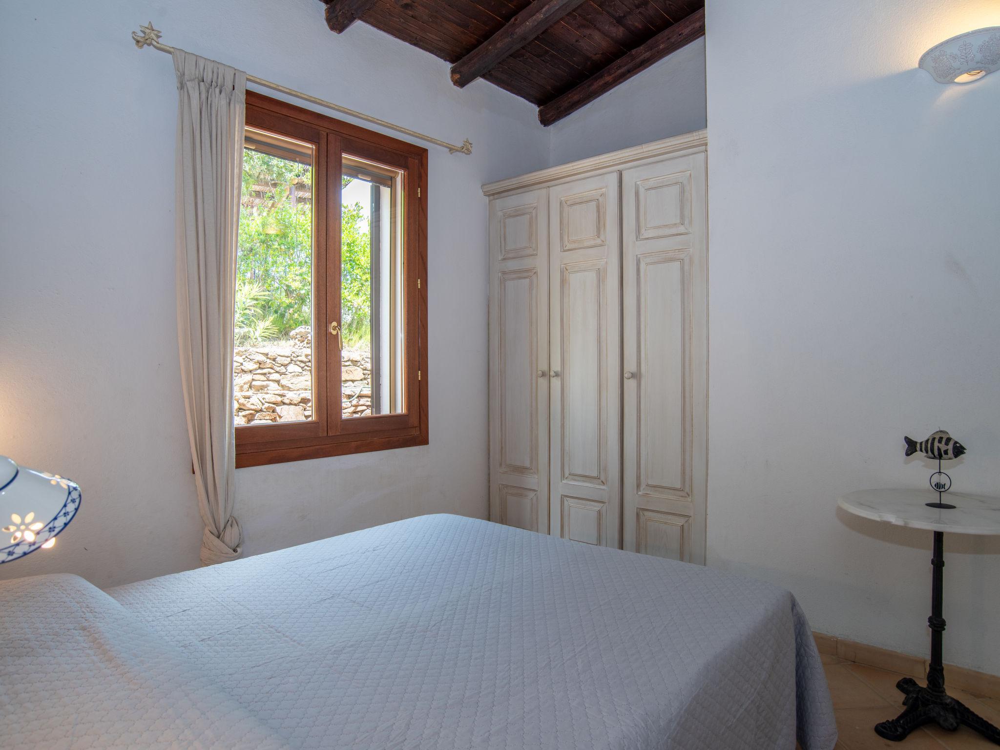 Photo 17 - 3 bedroom House in Golfo Aranci with private pool and garden