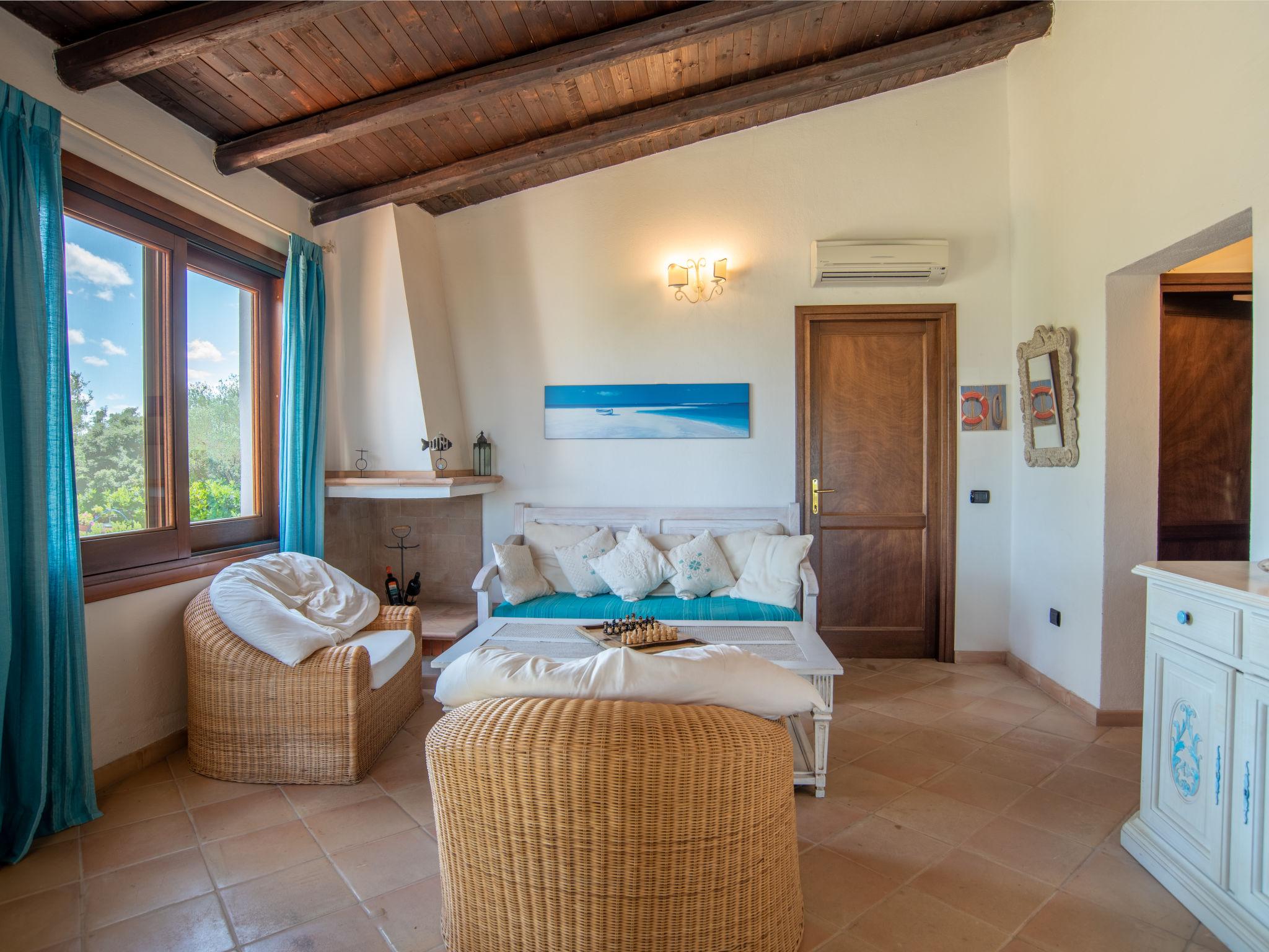 Foto 5 - Casa con 3 camere da letto a Golfo Aranci con piscina privata e vista mare