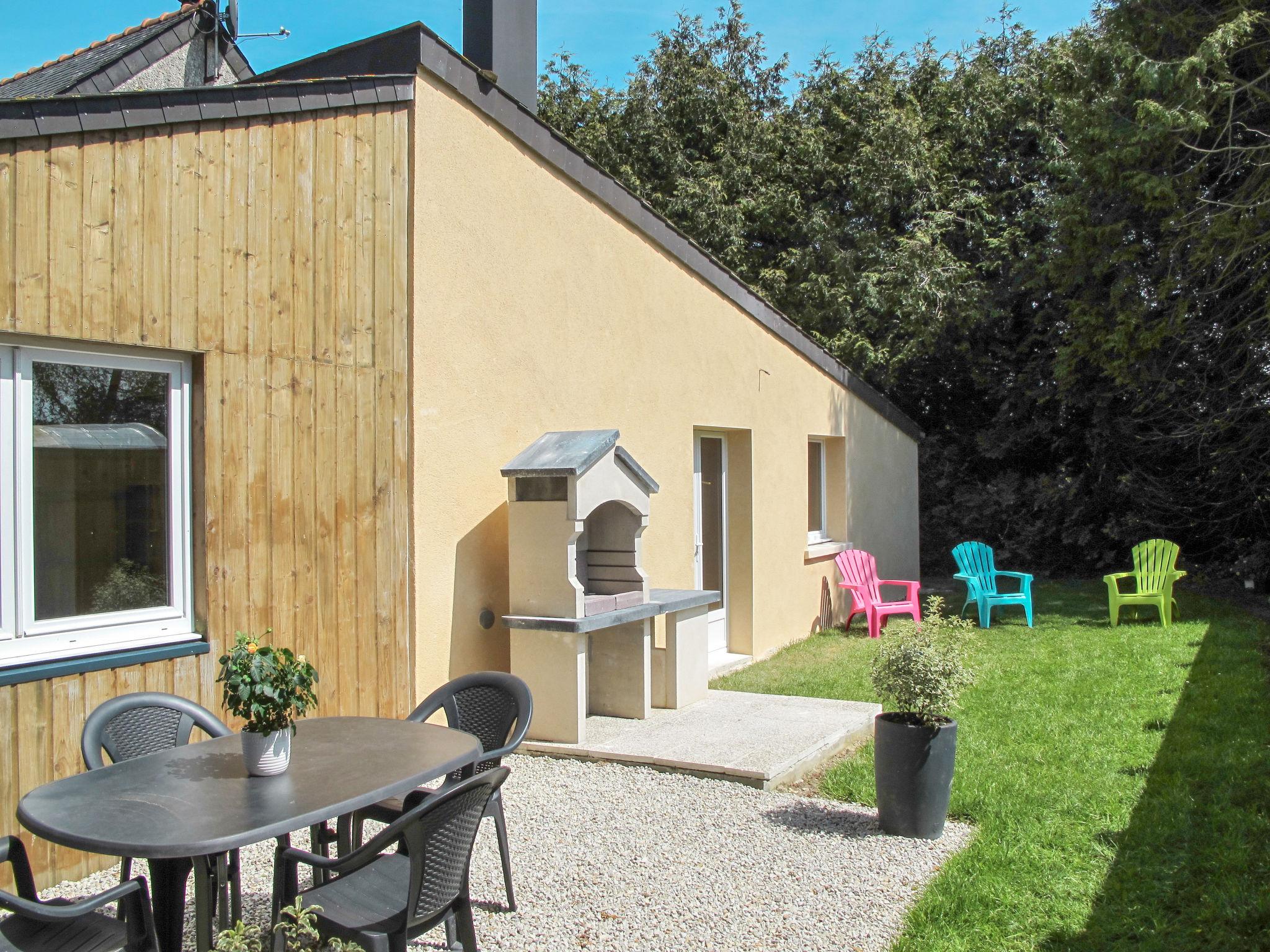 Photo 8 - Maison de 4 chambres à Le Mesnil avec jardin et terrasse