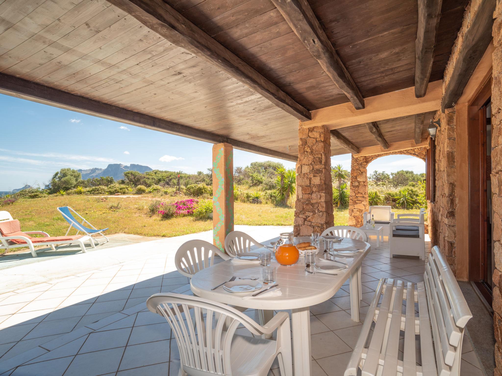 Foto 19 - Haus mit 3 Schlafzimmern in Olbia mit blick aufs meer