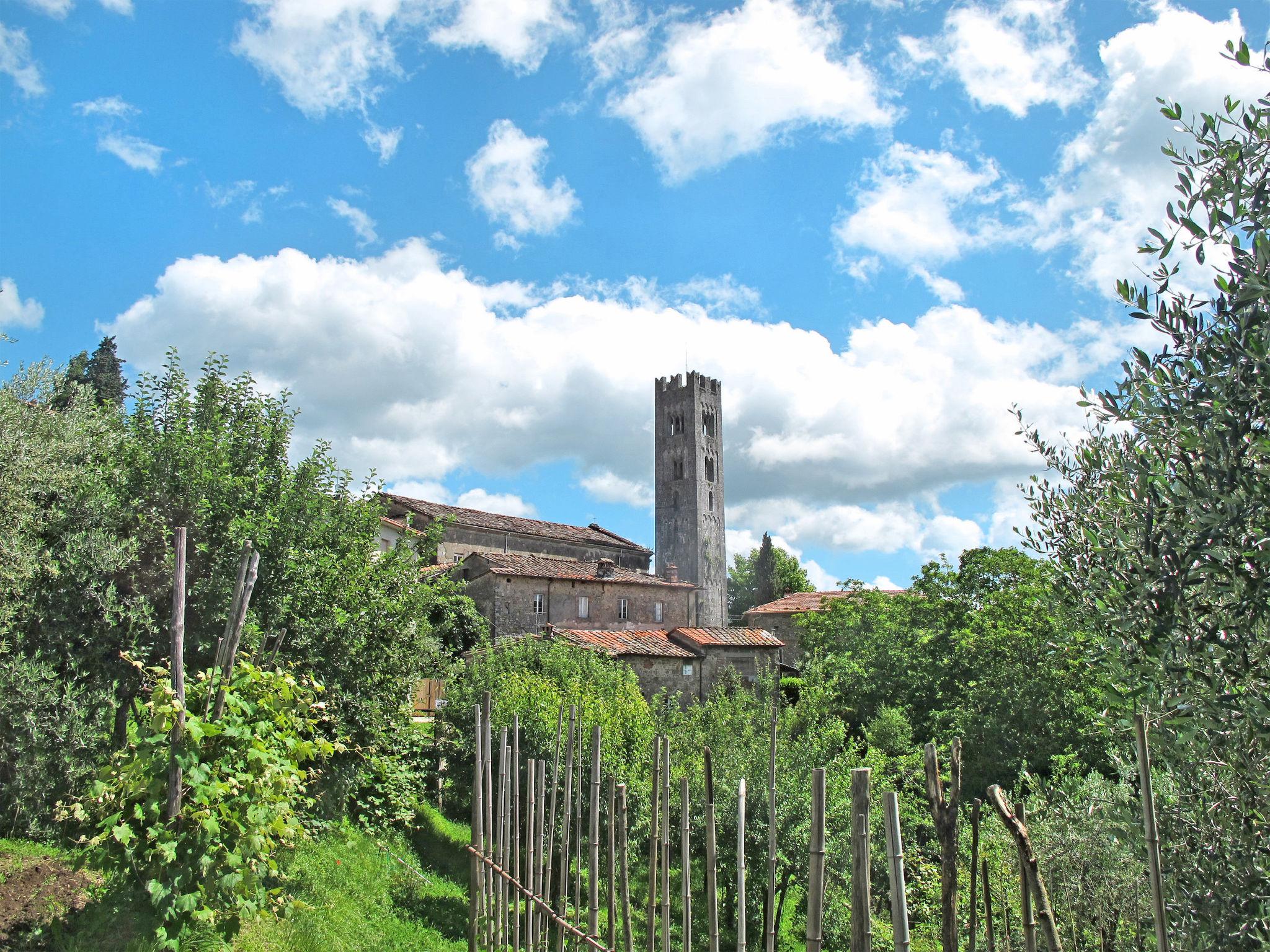 Photo 35 - 2 bedroom Apartment in Pescaglia with garden and terrace