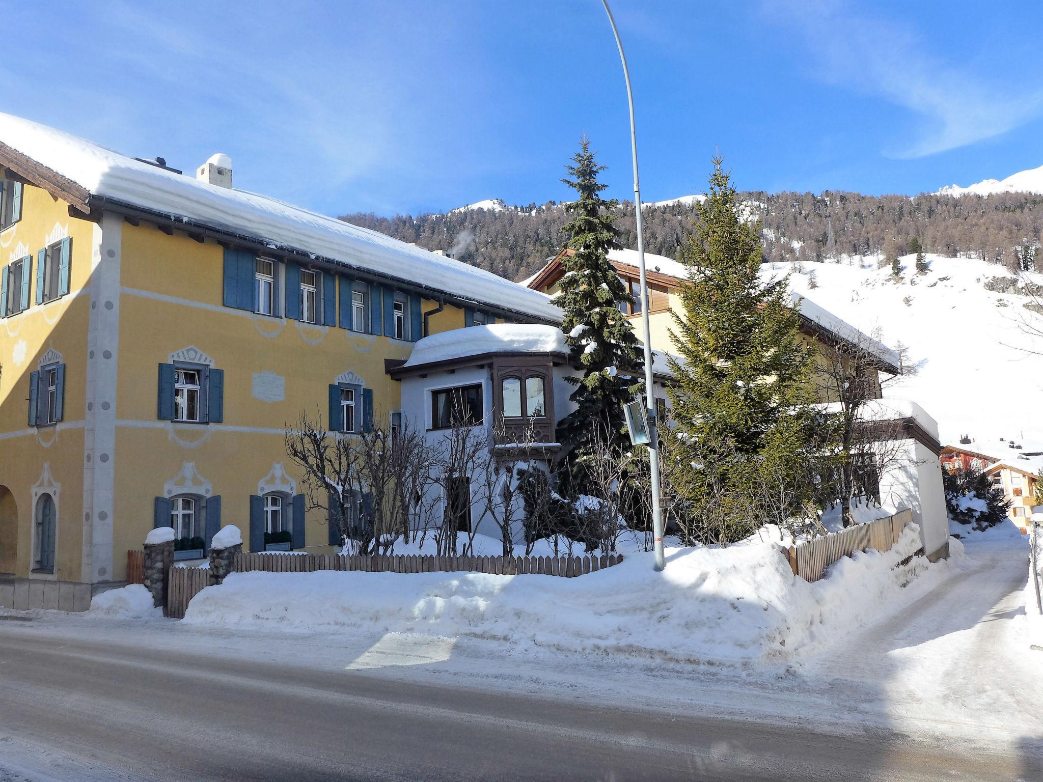 Foto 20 - Apartamento de 2 habitaciones en Celerina/Schlarigna con vistas a la montaña