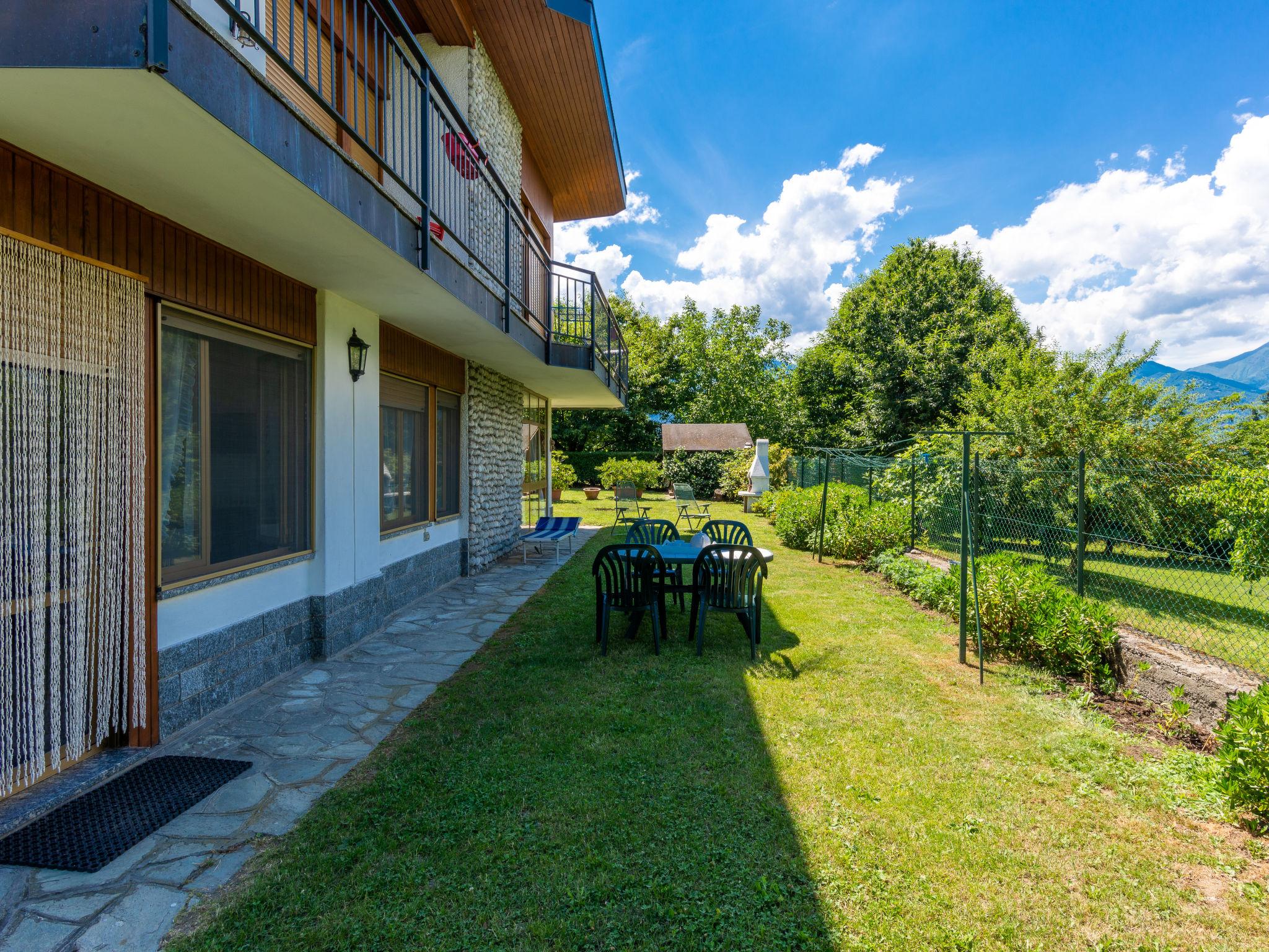 Photo 24 - Appartement de 1 chambre à Colico avec jardin et vues sur la montagne