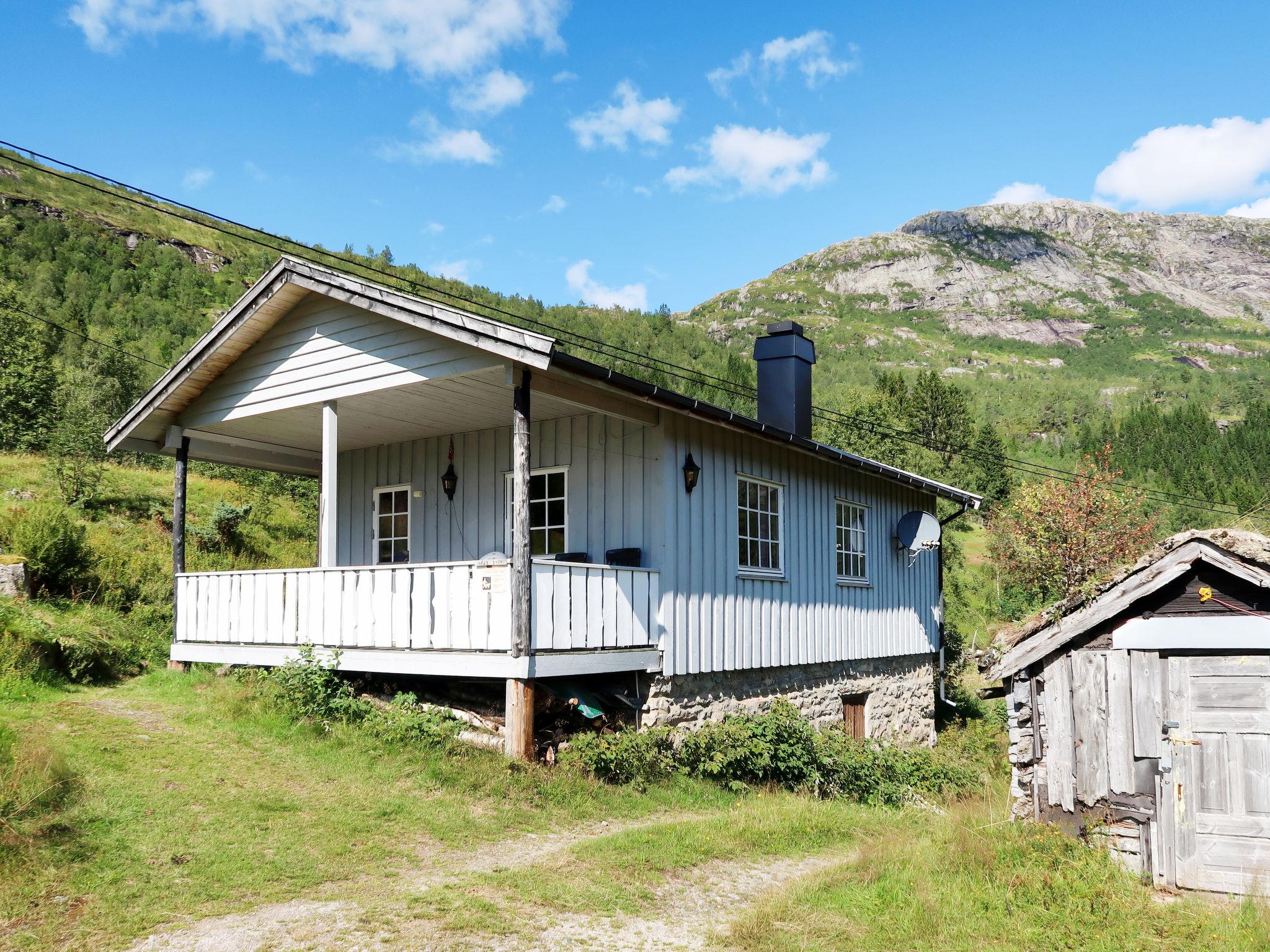 Foto 1 - Casa de 2 quartos em Viksdalen com jardim e terraço