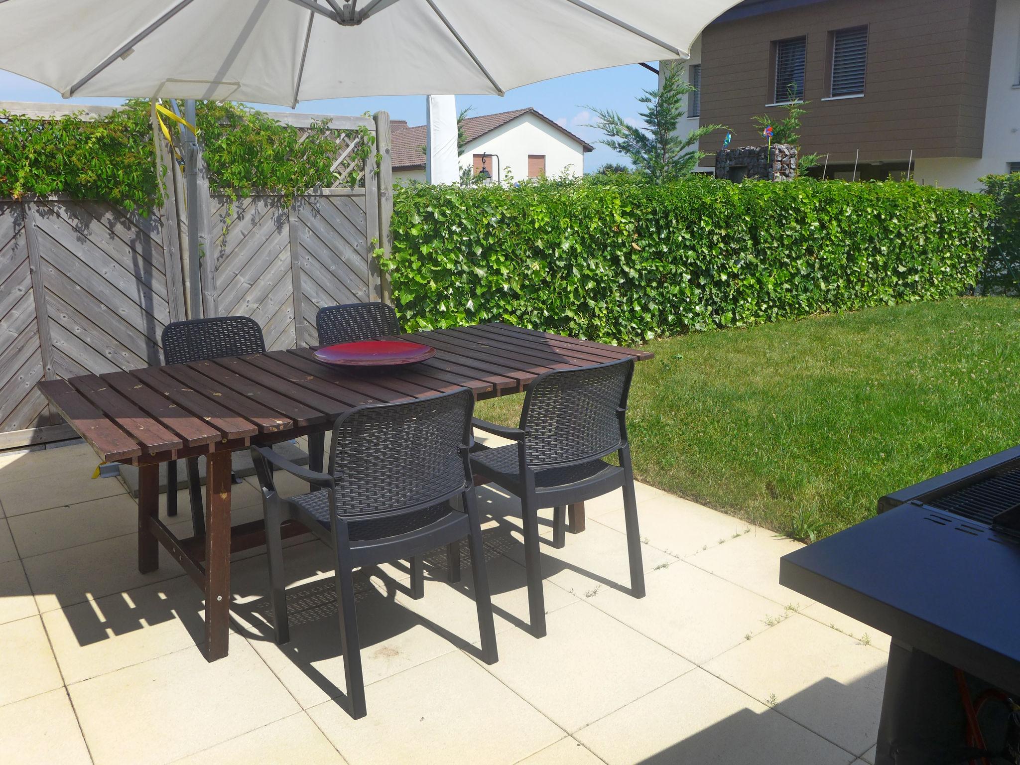 Photo 20 - 4 bedroom House in Lussy-sur-Morges with garden