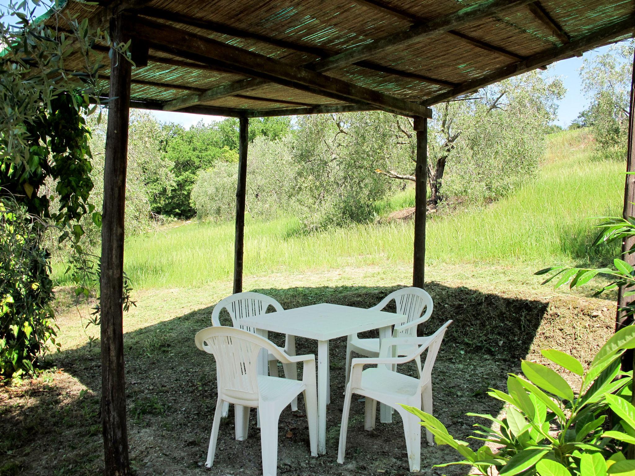 Foto 7 - Apartamento de 4 quartos em San Gimignano com piscina e jardim