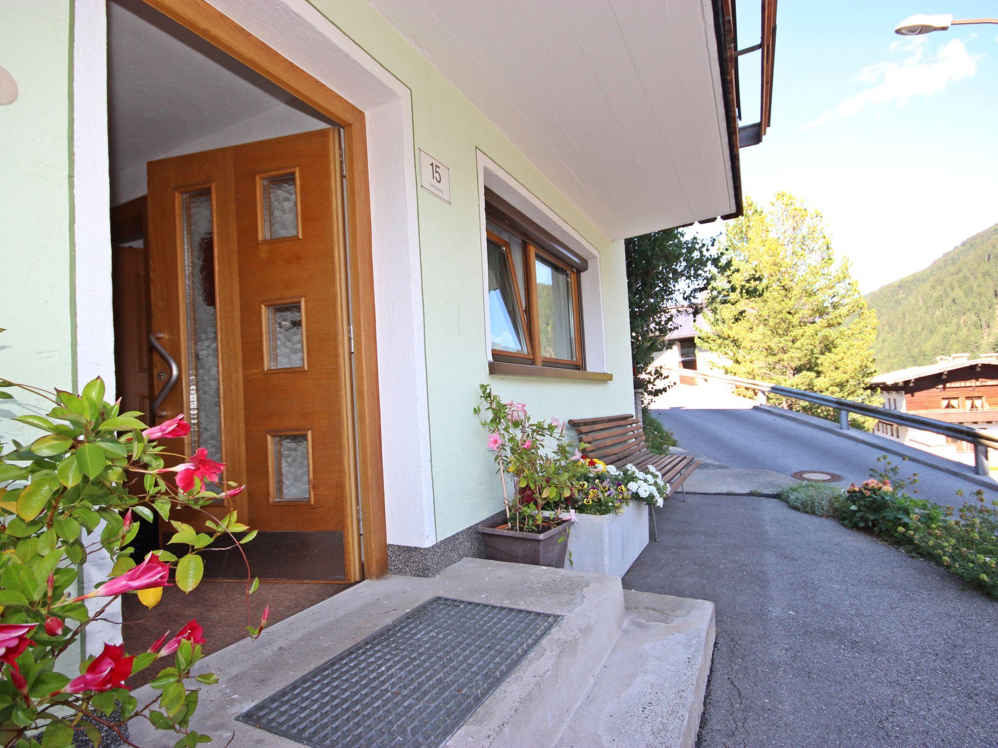 Foto 19 - Apartment mit 2 Schlafzimmern in Sankt Anton am Arlberg mit blick auf die berge